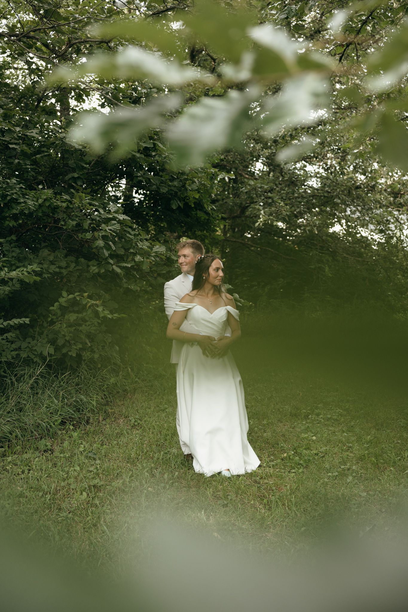 Romantic photography session capturing authentic connection.