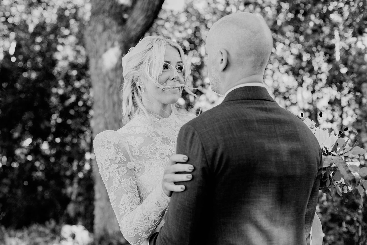 Bröllop på Dömle Herrgård. Sommarbröllop Louise och Viktor. bröllopsfotograf Rebecca Nordin, Karlstad.