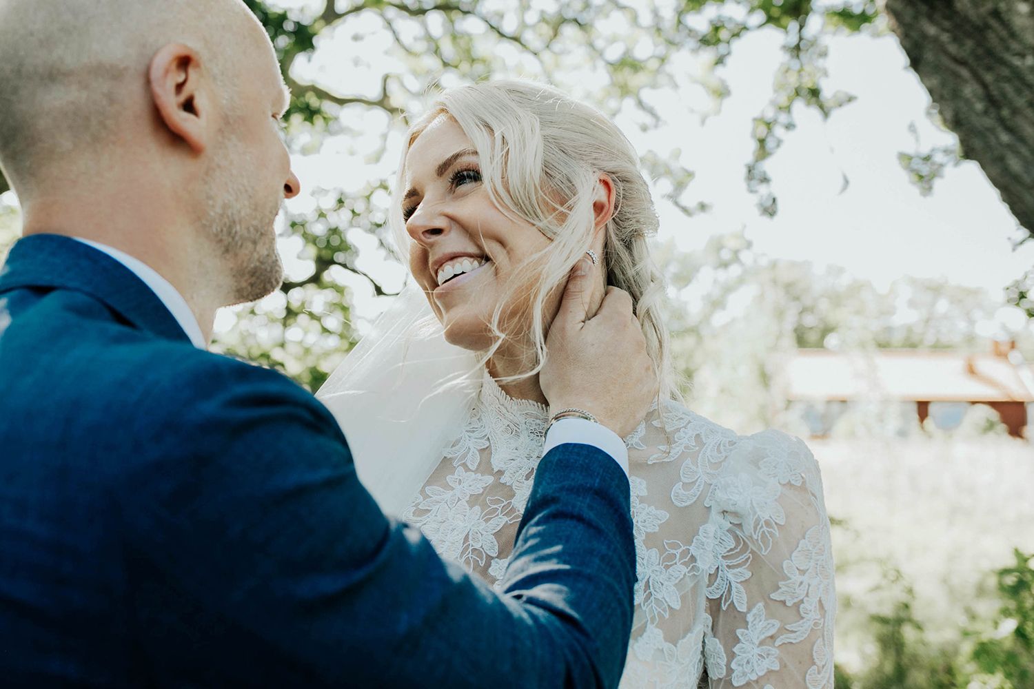 Bröllop på Dömle Herrgård. Sommarbröllop Louise och Viktor. bröllopsfotograf Rebecca Nordin, Karlstad.
