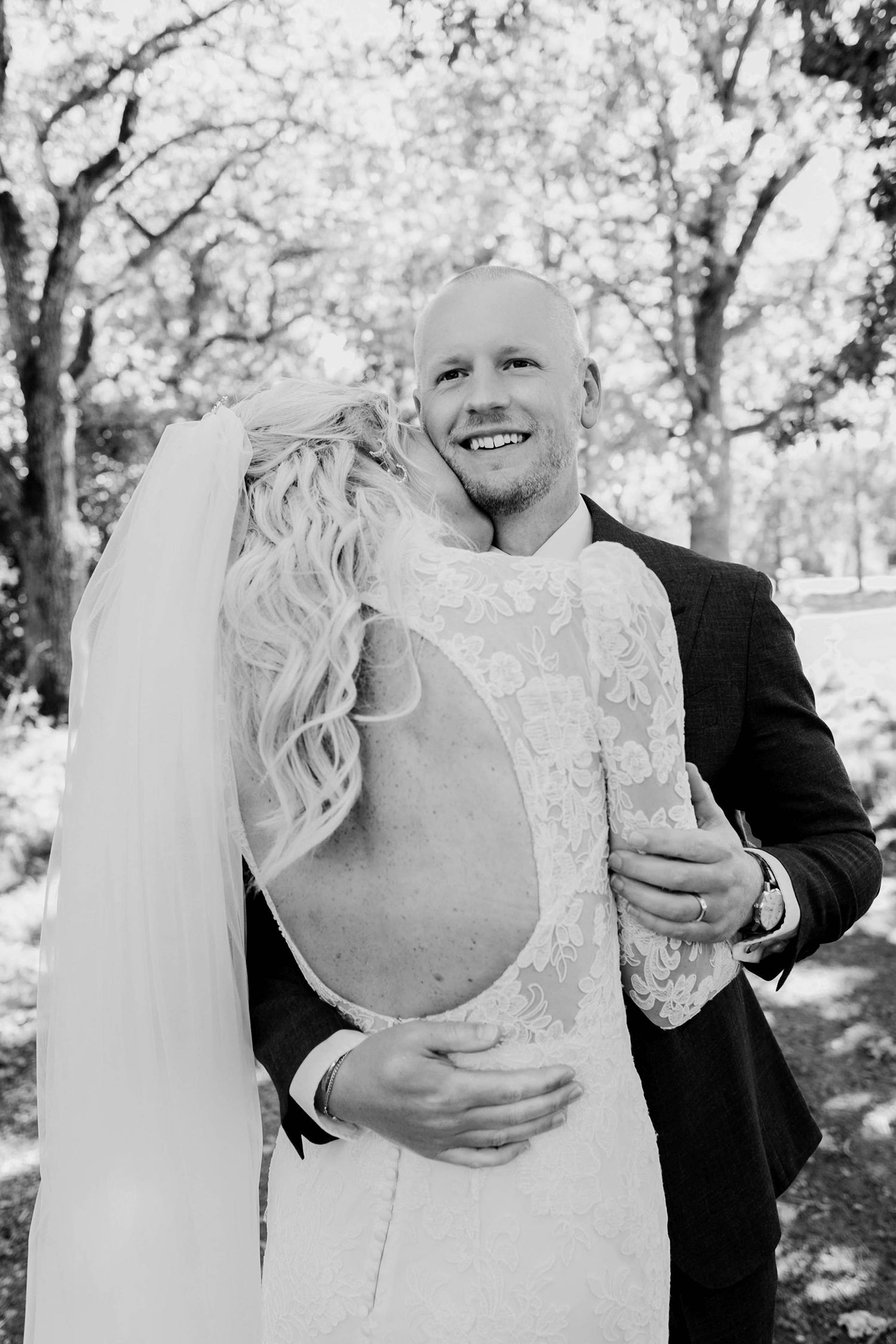 Bröllop på Dömle Herrgård. Sommarbröllop Louise och Viktor. bröllopsfotograf Rebecca Nordin, Karlstad.