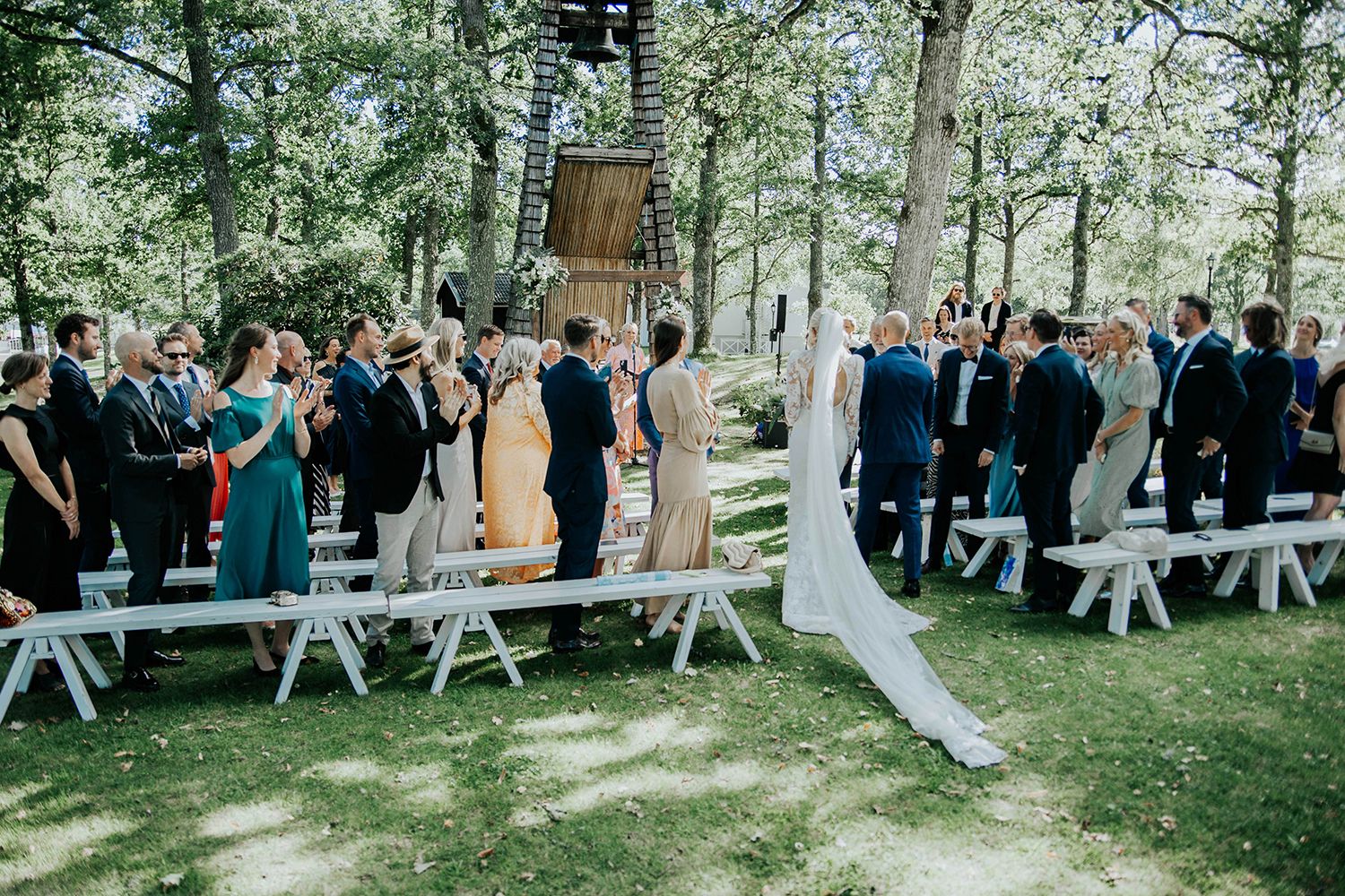 Bröllop på Dömle Herrgård. Sommarbröllop Louise och Viktor. Fotograf Rebecca Nordin, Karlstad. Ingång.