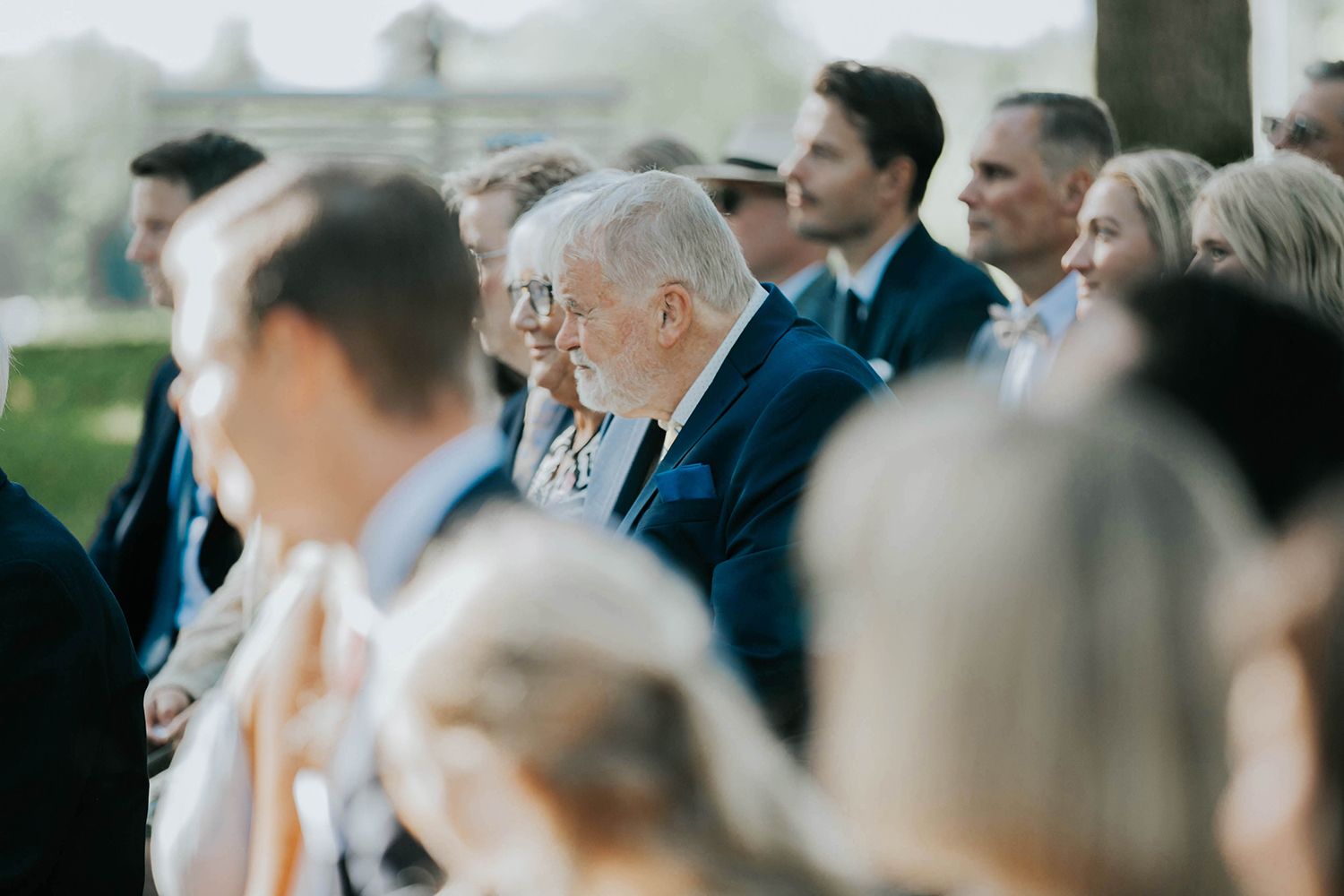 Bröllop på Dömle Herrgård. Sommarbröllop Louise och Viktor. Fotograf Rebecca Nordin, Karlstad.