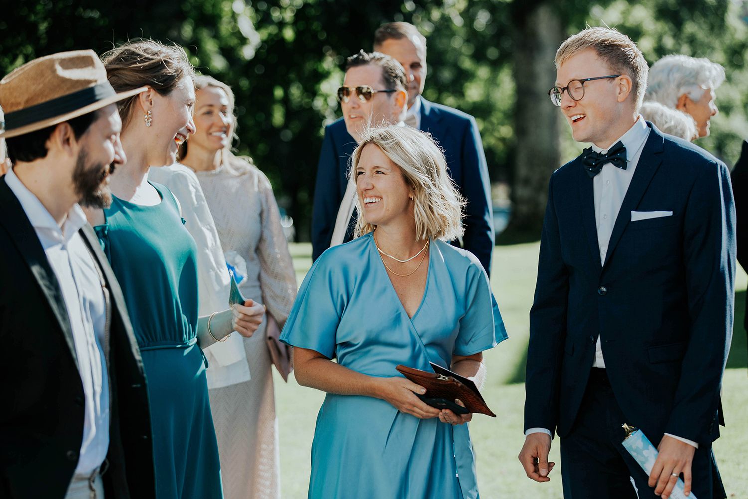 Bröllop på Dömle Herrgård. Sommarbröllop Louise och Viktor. Fotograf Rebecca Nordin, Karlstad.Bröllop på Dömle Herrgård. Sommarbröllop Louis