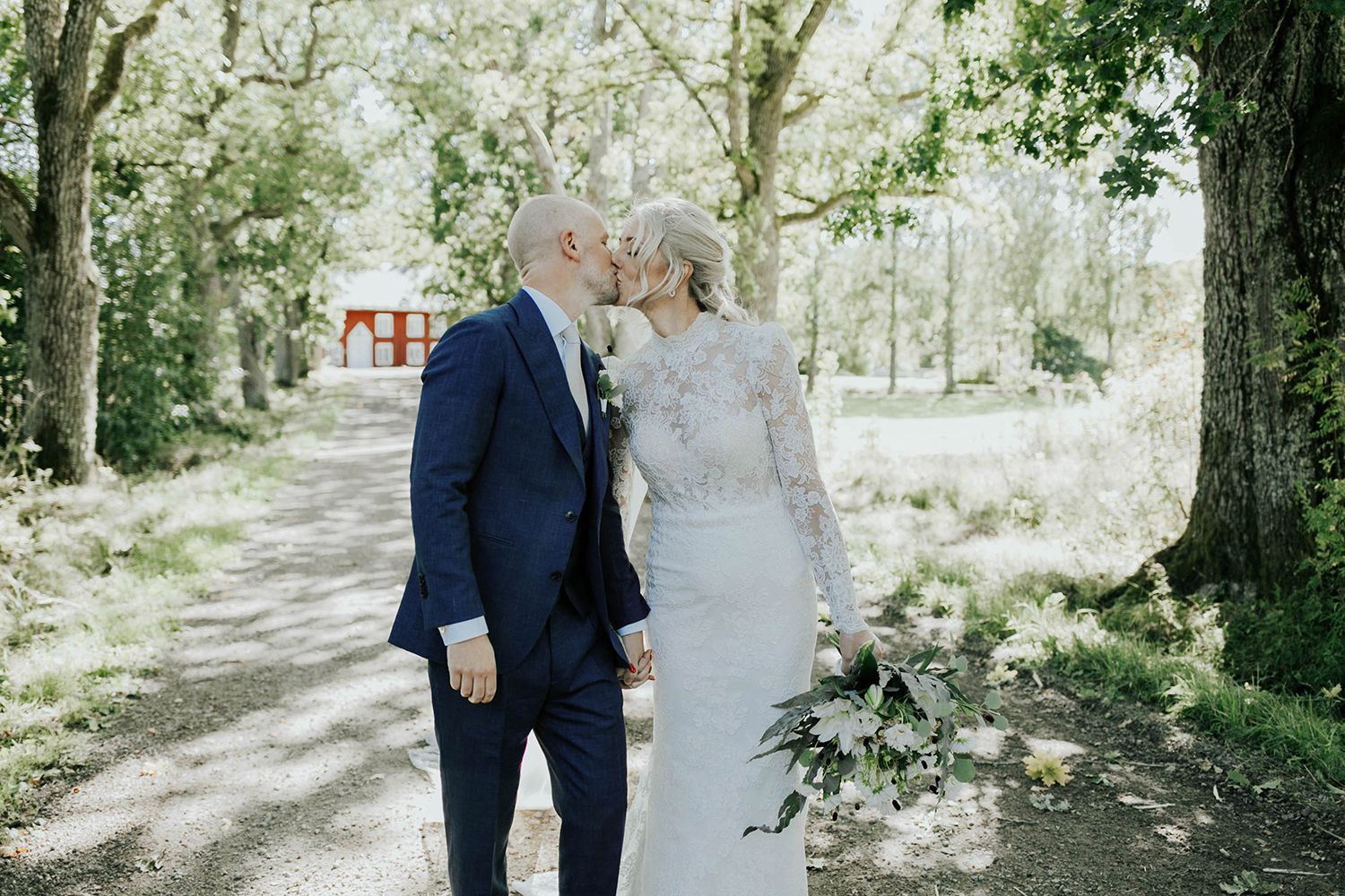 Bröllop på Dömle Herrgård. Sommarbröllop Louise och Viktor. bröllopsfotograf Rebecca Nordin, Karlstad.