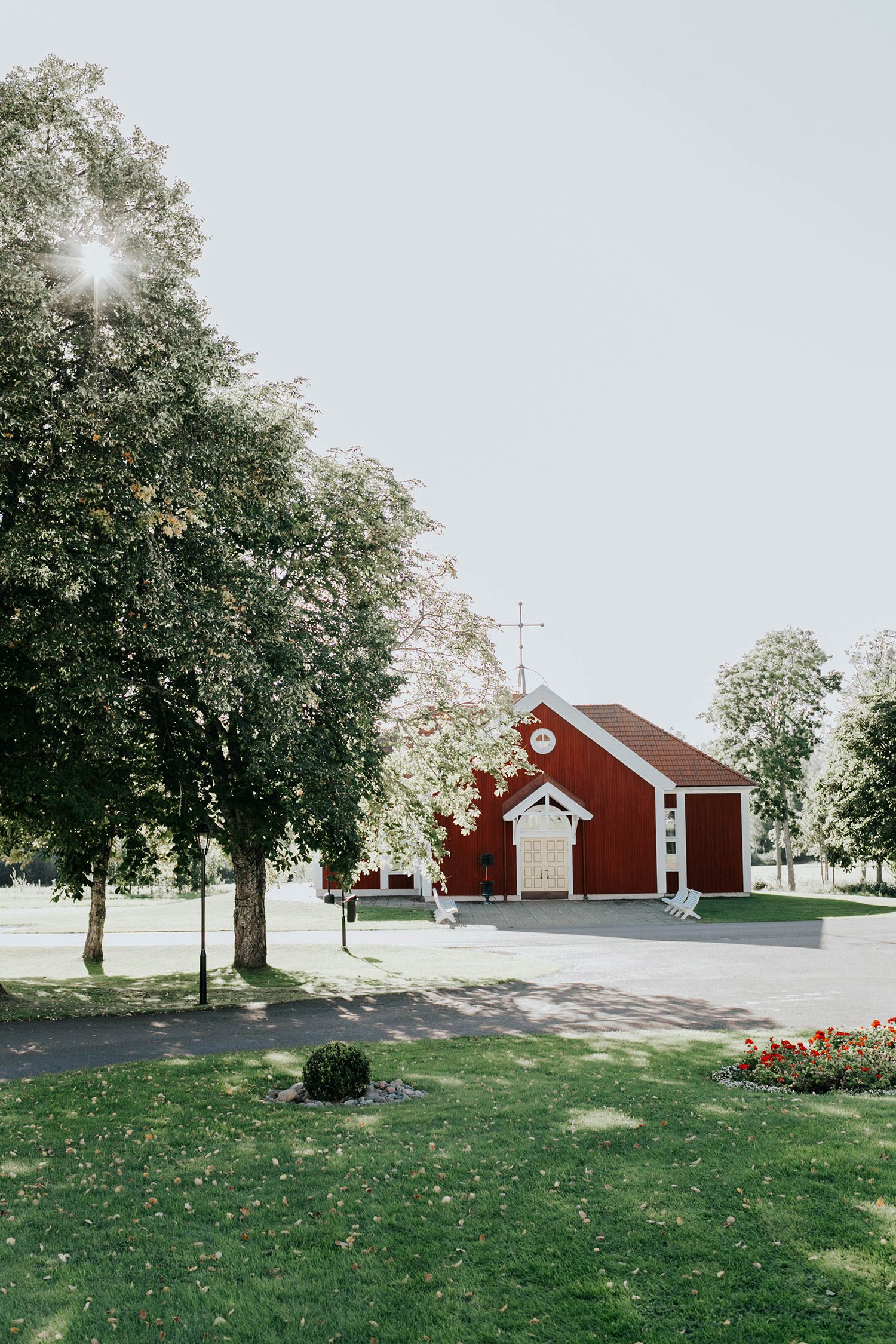 Bröllop på Dömle Herrgård. Sommarbröllop Louise och Viktor. Fotograf Rebecca Nordin, Karlstad.