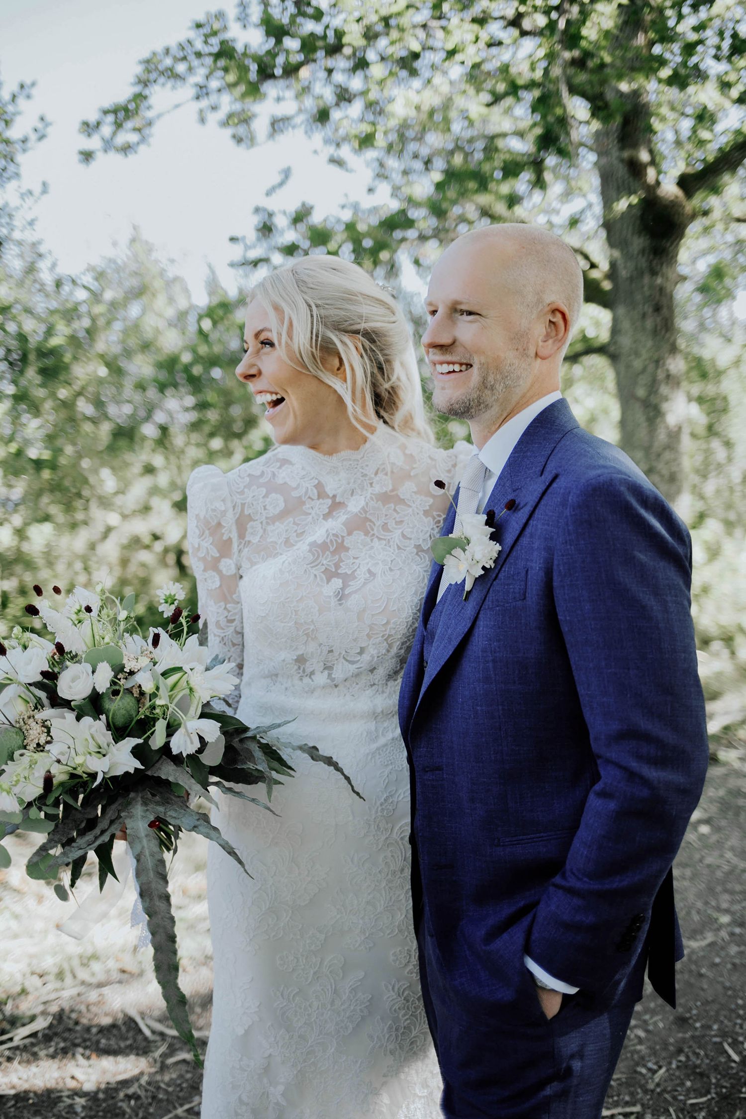 Bröllop på Dömle Herrgård. Sommarbröllop Louise och Viktor. bröllopsfotograf Rebecca Nordin, Karlstad.