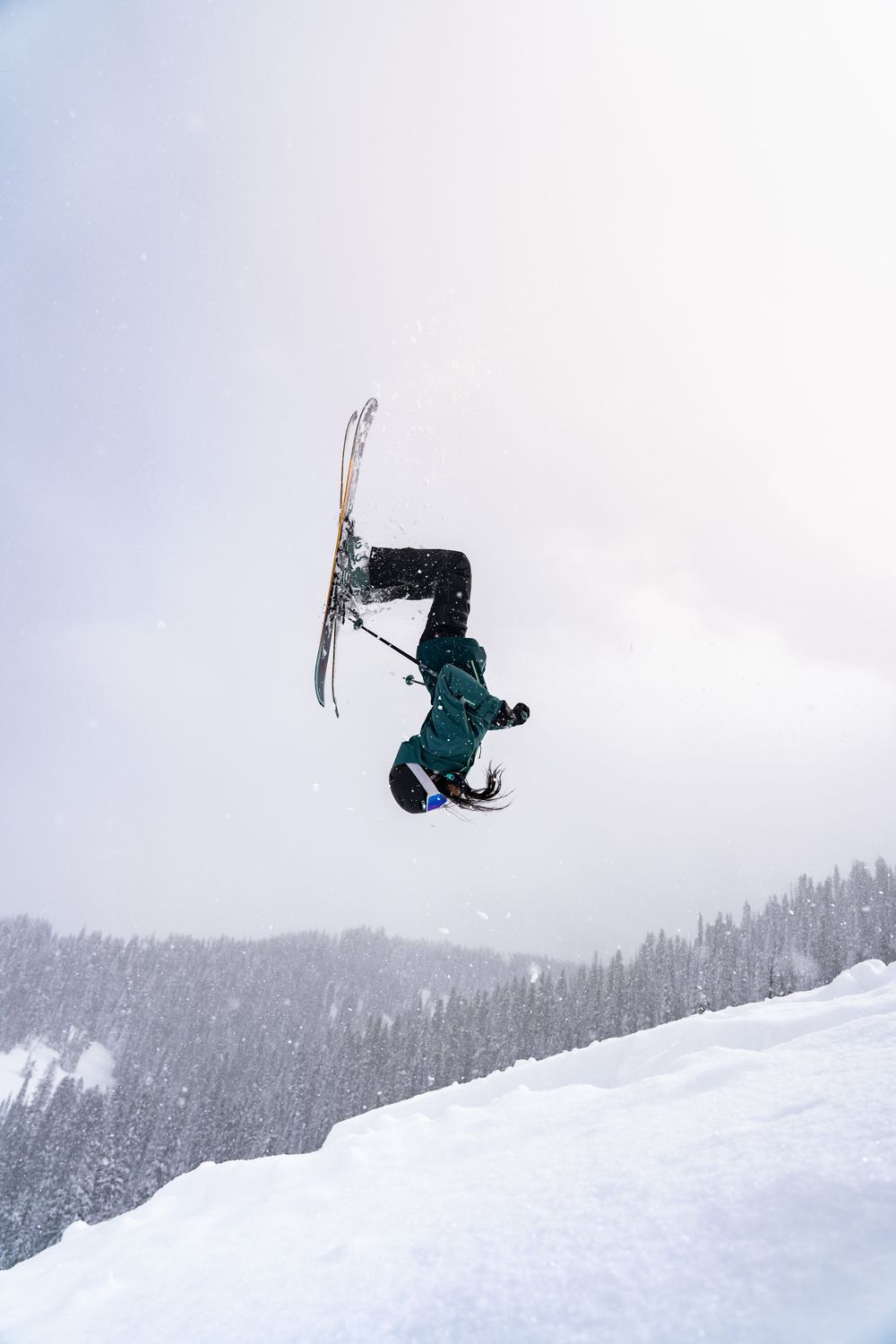 Backflipping skier