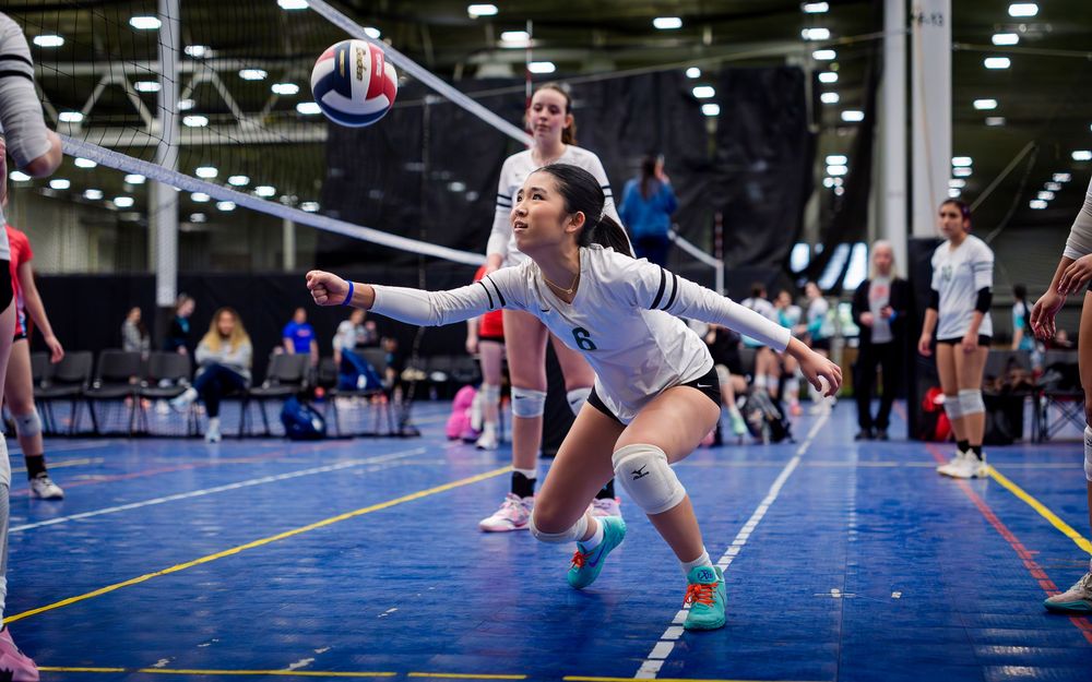 Asphalt Green VB Club player digs at May Madness tournament, Spooky Nook by Deanna Fox, SportsFox Photography based in Hershey PA