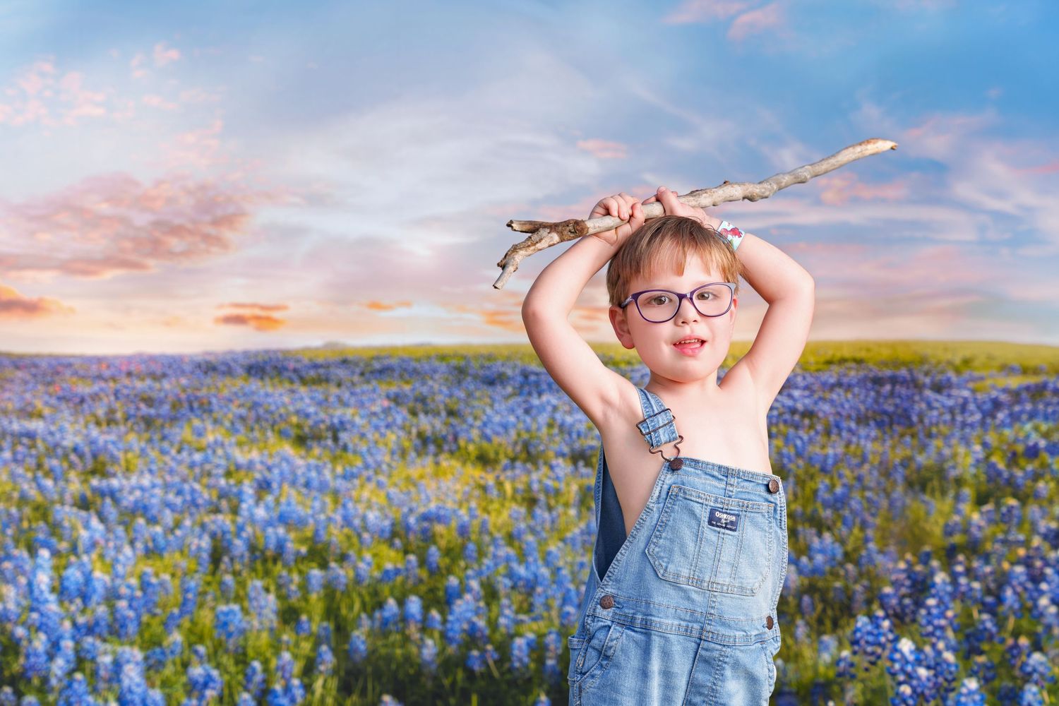 bluebonnet minis in Midland TX Midland TX family photographer West Texas bluebonnet photos photographers midland tx photographer midland tx