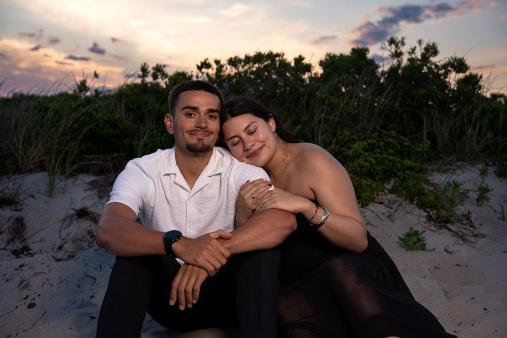 Engagement - Beach Flash Photography (portraits)