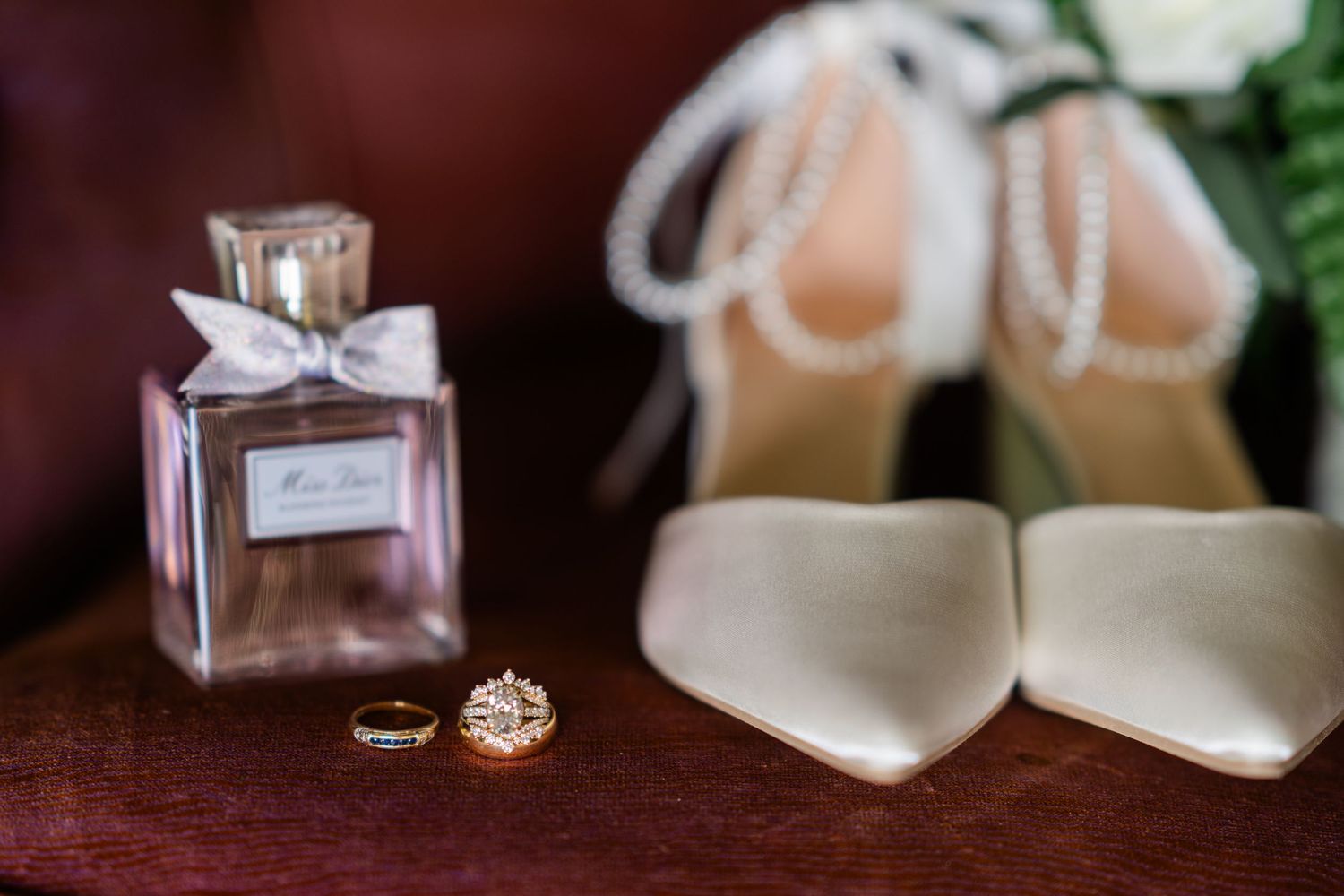 Mara + Connor | © Carly Arnwine Photography | Mendocino County | Leonard Lake Reserve | Northern California Wedding