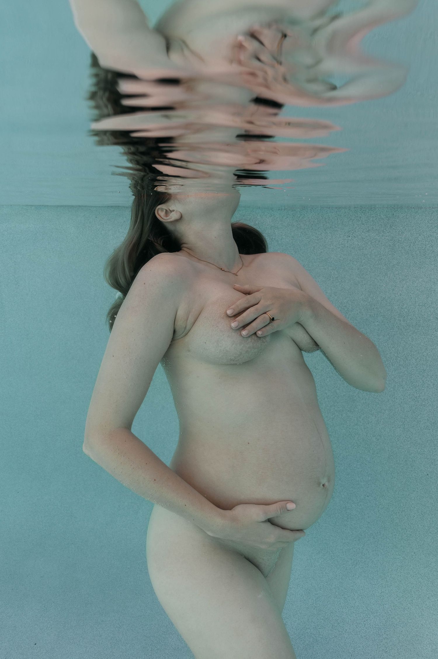Underwater Fine Art Maternity and Pregnancy 
Photoshoot on the Sunshine Coast, Gympie and Brisbane Surrounds Gold Coast Photographer