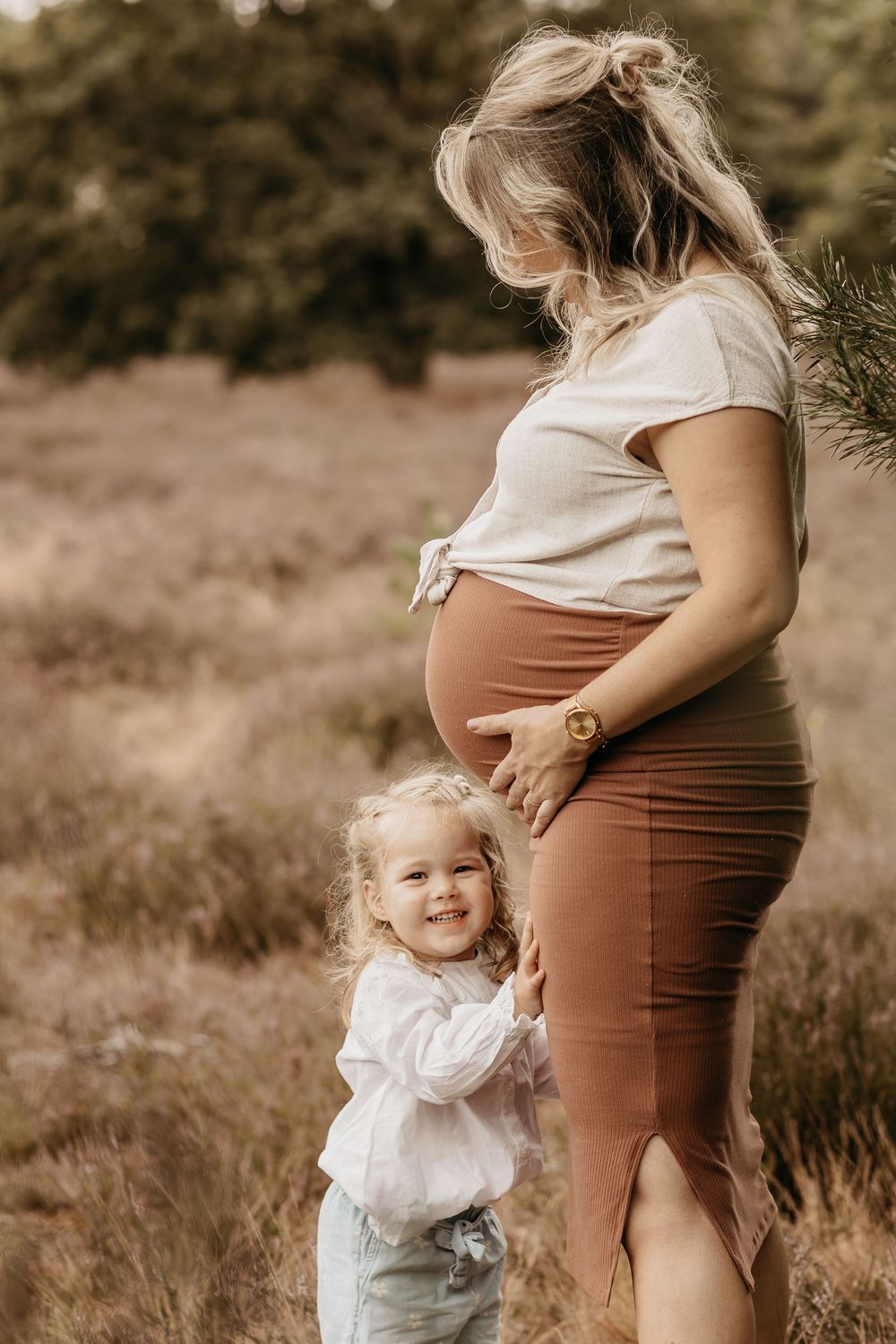 Gezinsfotograaf Reuver, Gezinsshoots, lifestyle foto's, fotoshoot familie, ouder en kind foto's, fotograaf Limburg, fotograaf Venlo e.o.