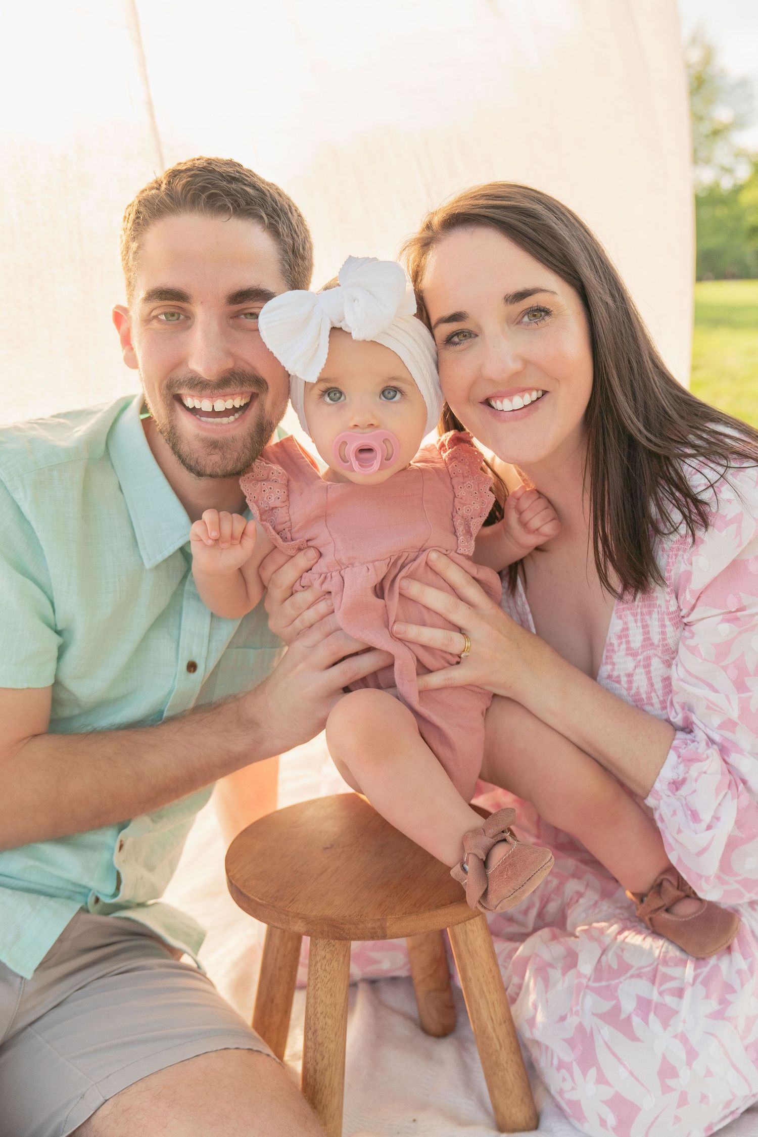 toddler girl cake smash one 1 year milestone outdoor photography, family photos