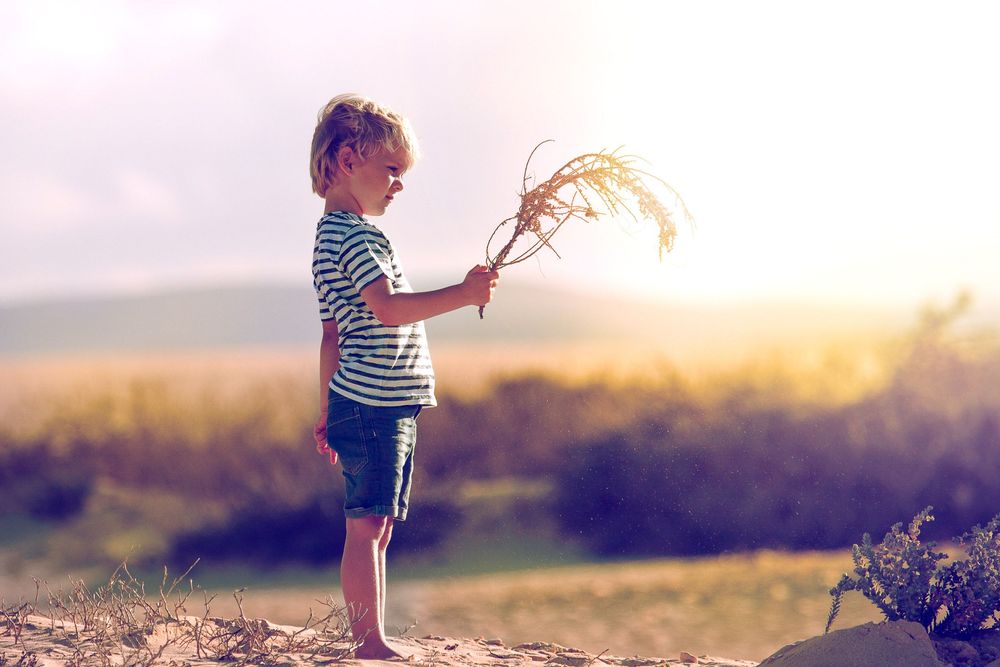 Natural light family session in Corralejo dunes - Fuerteventura and Lanzarote maternity and family photographer photoFuerte