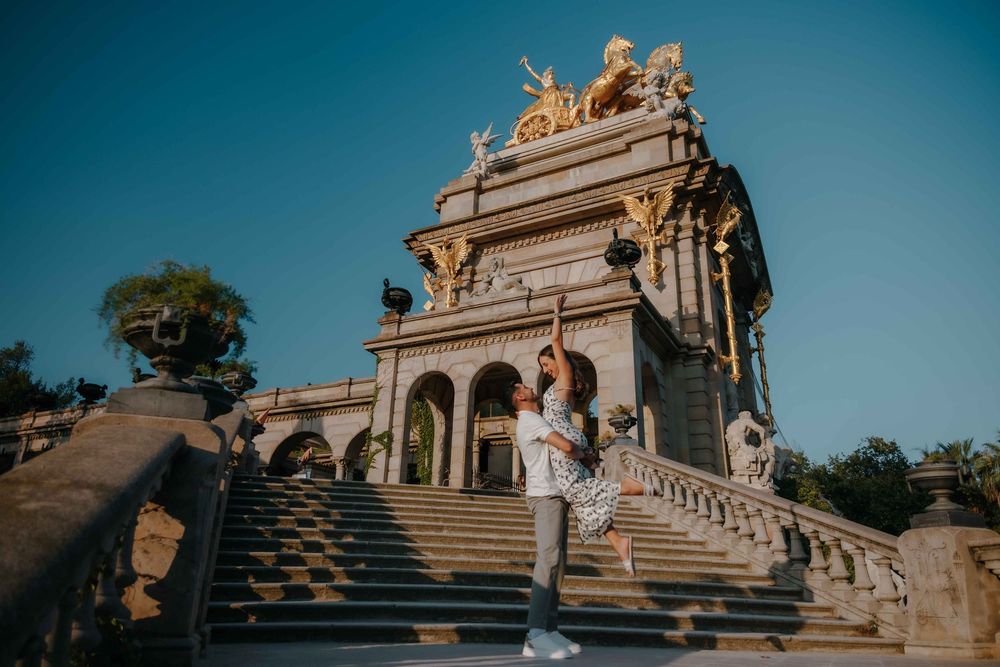 Candid proposal moments Ciutadella Park