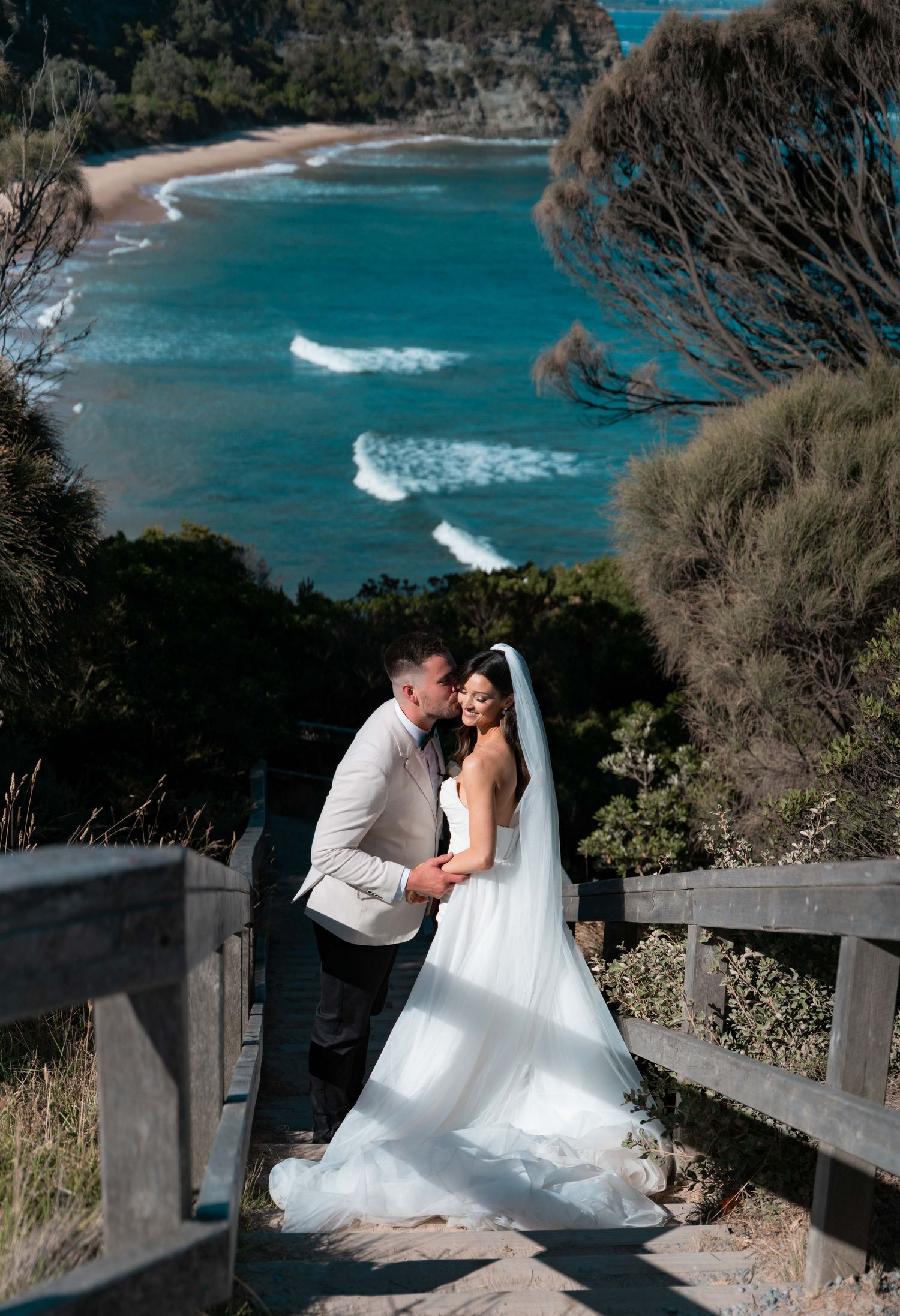 Luxury editorial wedding photography and videography based in Melbourne, capturing timeless wedding stories across the Yarra Valley.