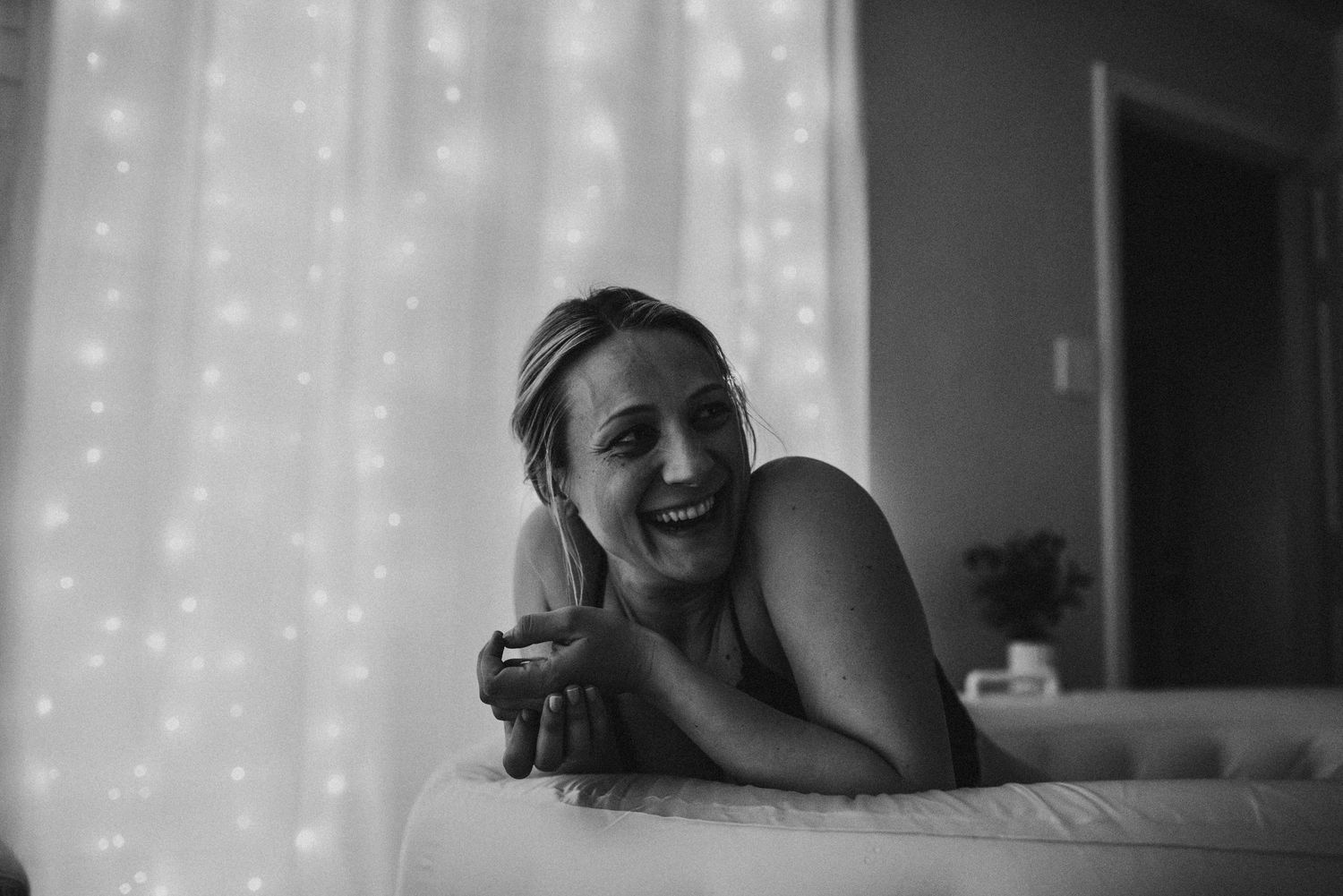 home birth in a birth pool - water birth in a Dallas Fort Worth area. Sophia. Birth. Photography documented the birth.