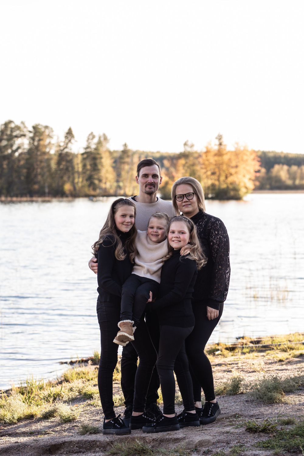 Valokuvaus Henkilökuvaus valokuvaaja henkilökuva parikuvaus miljöökuvaus lapsikuvaus perhekuvaus Laukaa Jyväskylä Keski-Suomi photography