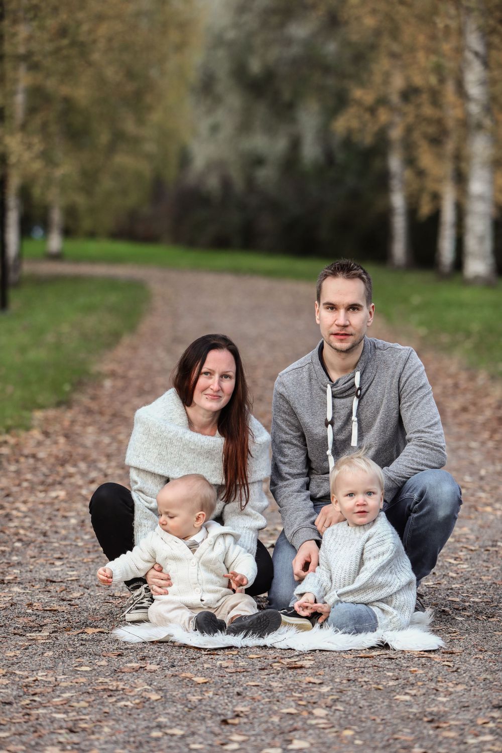 Valokuvaus Henkilökuvaus valokuvaaja henkilökuva parikuvaus miljöökuvaus lapsikuvaus perhekuvaus Laukaa Jyväskylä Keski-Suomi photography