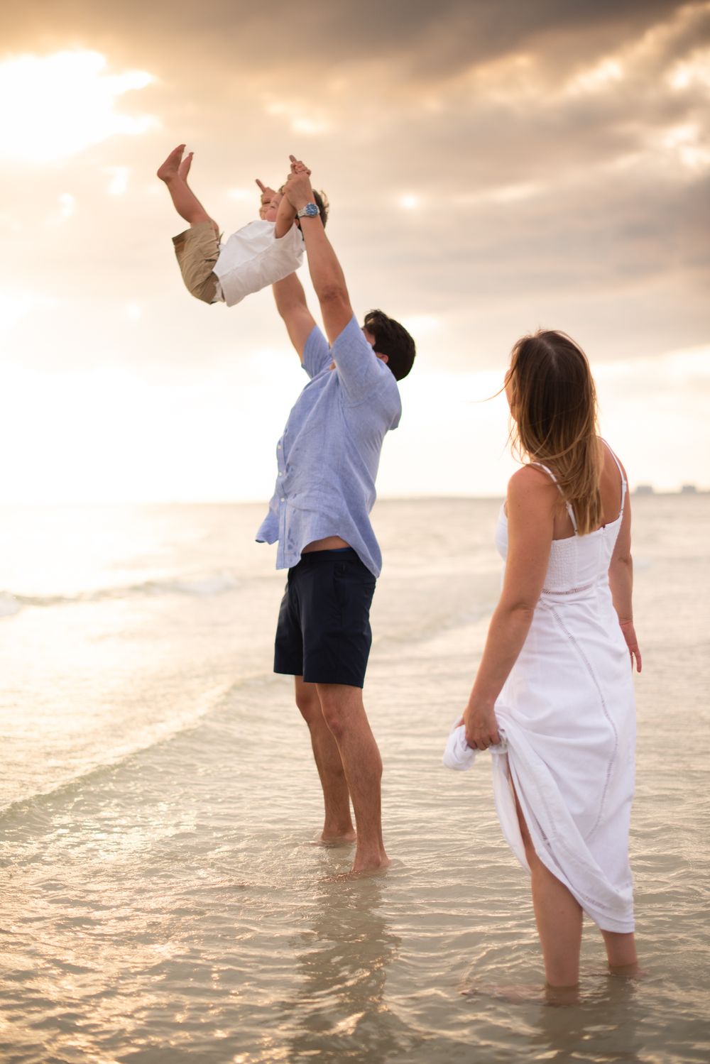 highly rated family photographer, professional photographer in Destin Florida, Fort Walton Beach, best portrait photos near me FWB