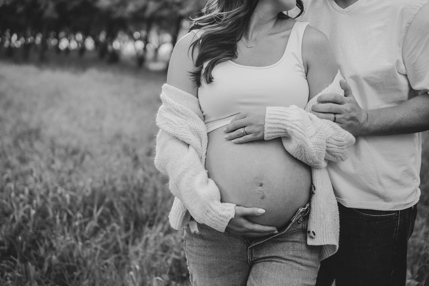 maternity, summer, belly, belly showing, West Michigan