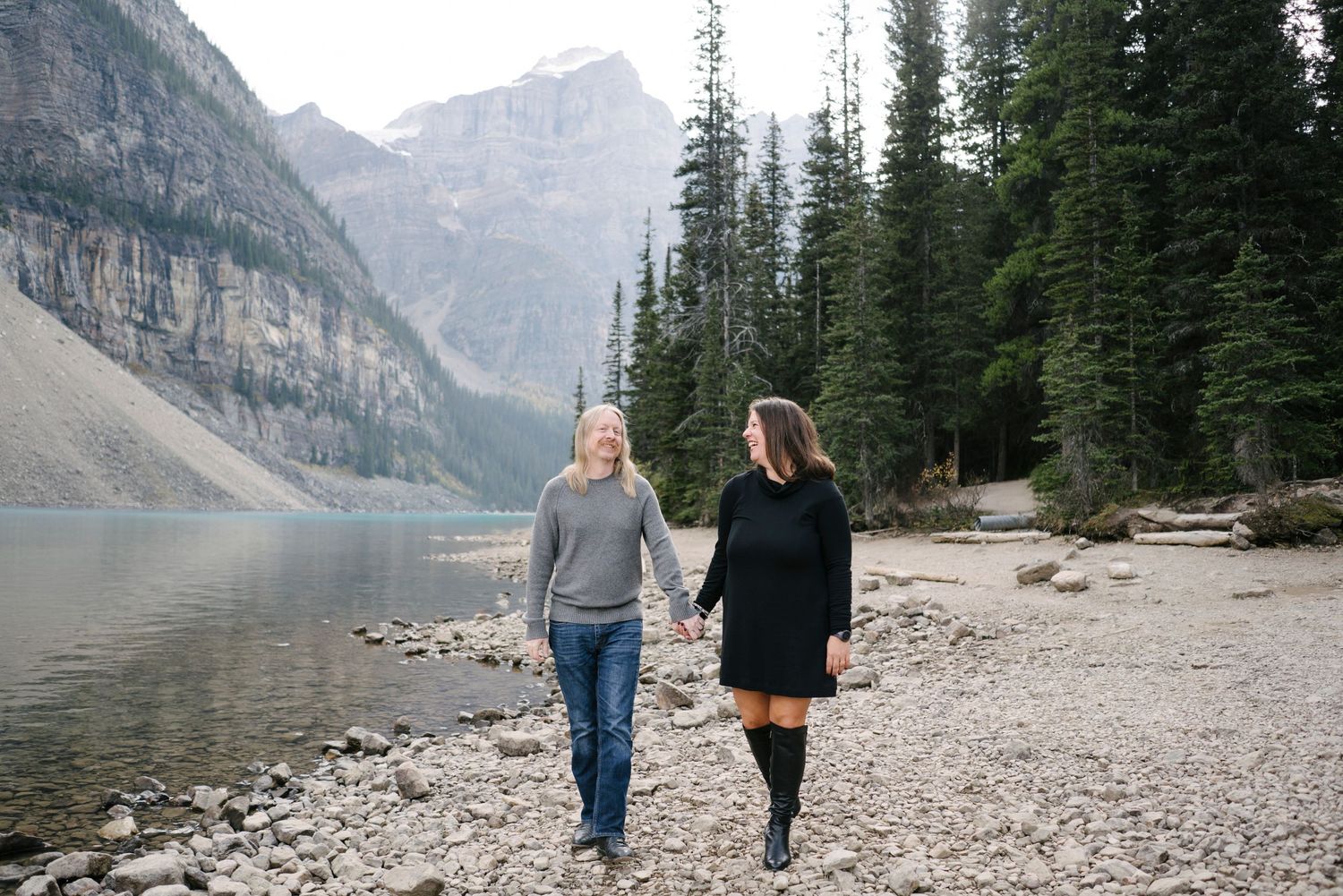 Moraine Lake Couple session
