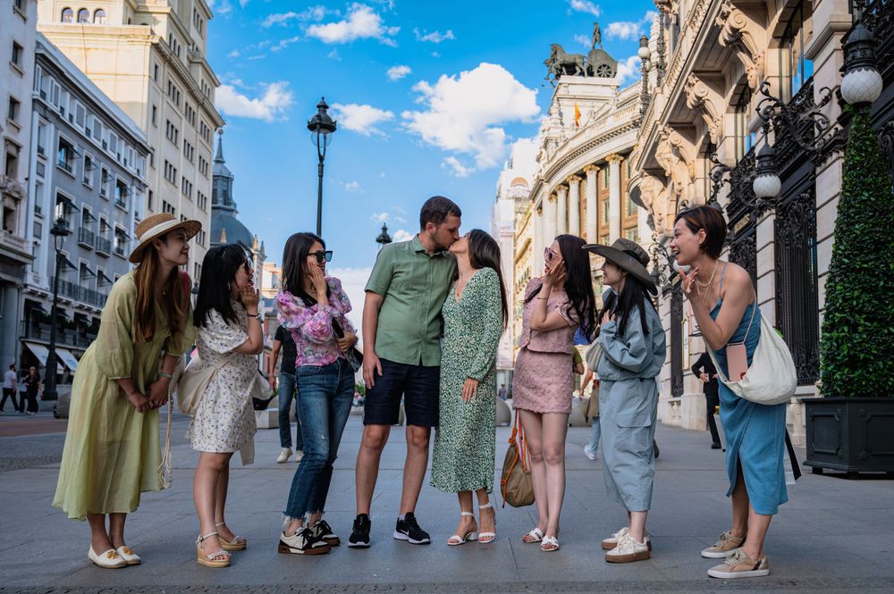Fotógrafo Videógrafo  Individual pareja lovestory  SESIÓN DE FOTOS PROFESIONAL MADRID