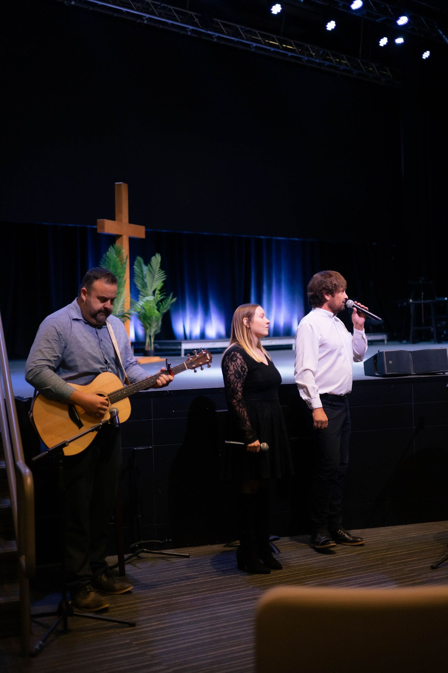Bride and groom indoor christian ceremony photos in Springfield, Illinois