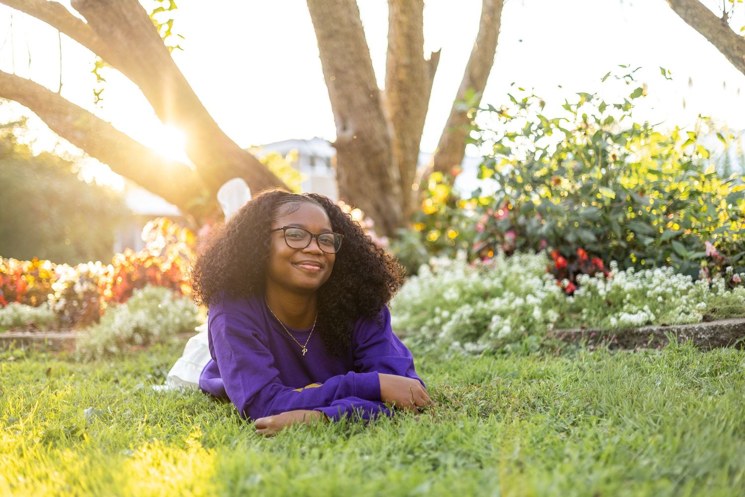 Central Illinois Photographer captures a senior session at Washington Park in Springfield, IL