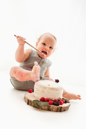 cake smash, rodinné fotenie, fotografia rodiny, rodinný portrét, fotenie detí, rodinná fotografia Bratislava