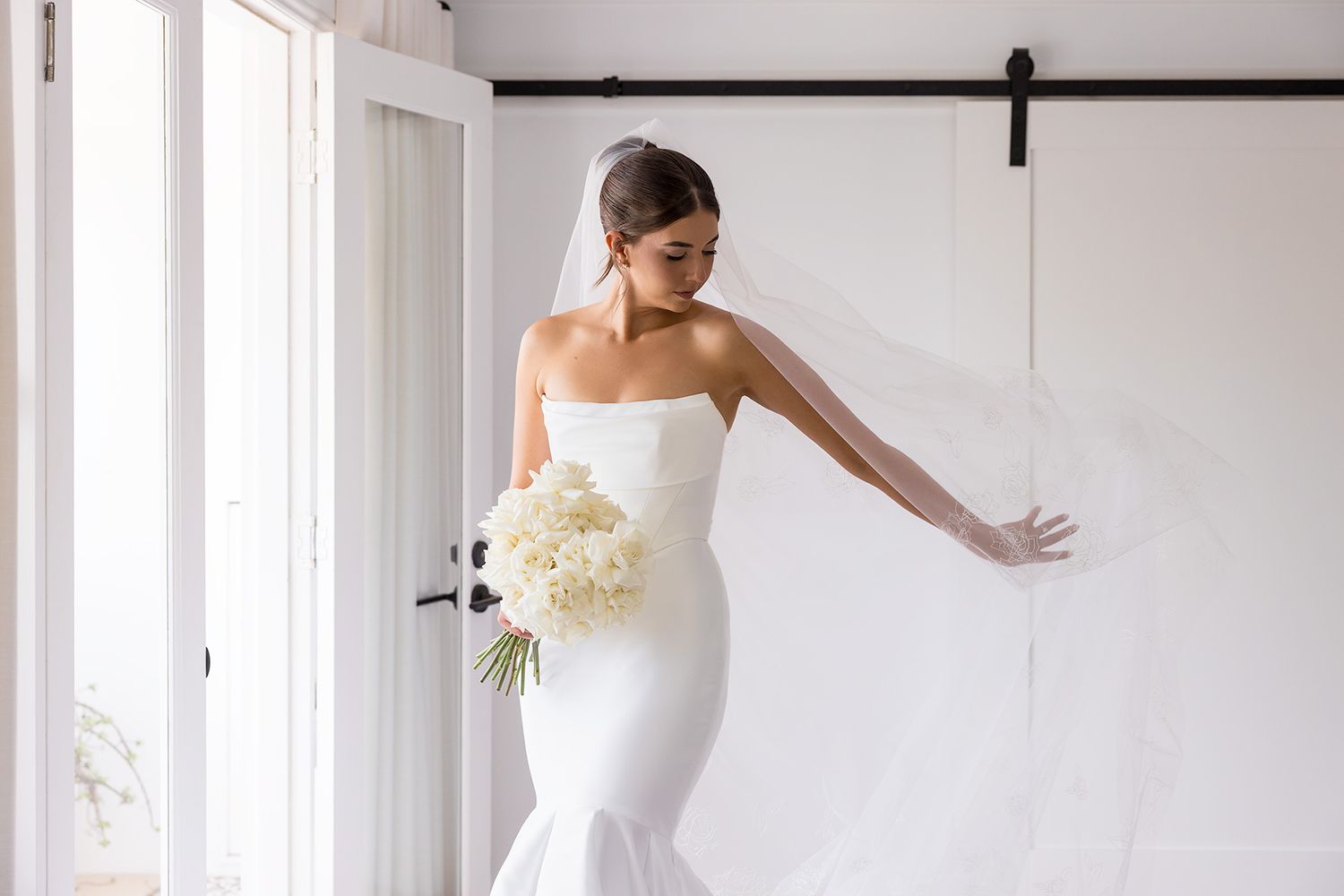 Molly and Cam's Bowna Farm Wedding. Images captured by Jason Robins Photography, 2025 NZIPP Australian Wedding Photographer of the Year.