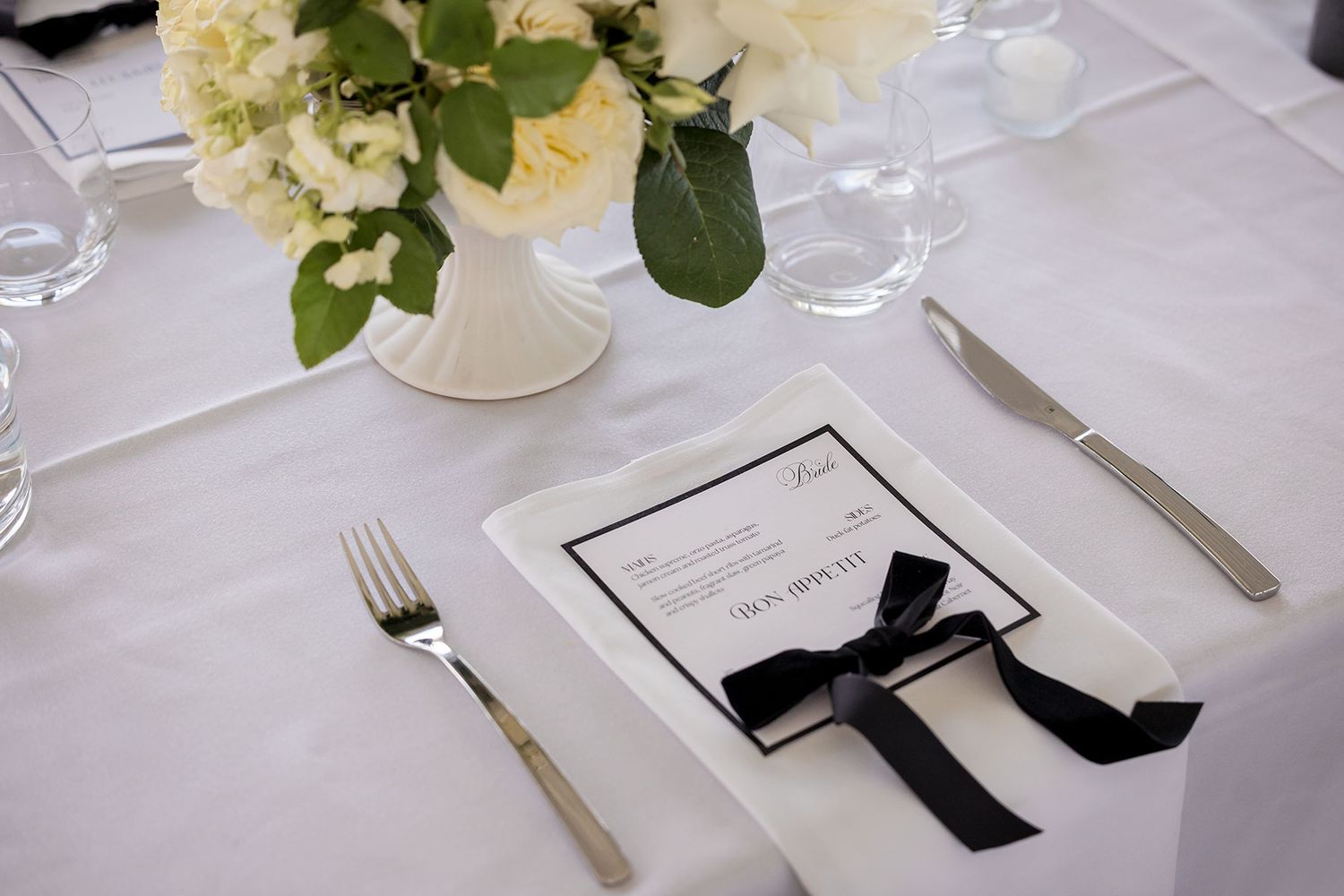 Molly and Cam's Bowna Farm Wedding. Images captured by Jason Robins Photography, 2025 NZIPP Australian Wedding Photographer of the Year.