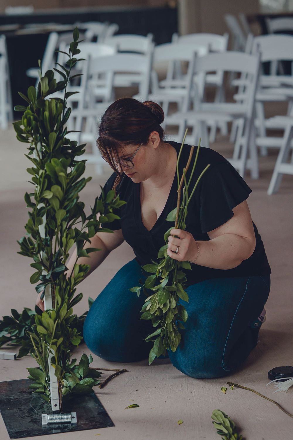 Kat Epneris creating a floral design for central Ohio wedding