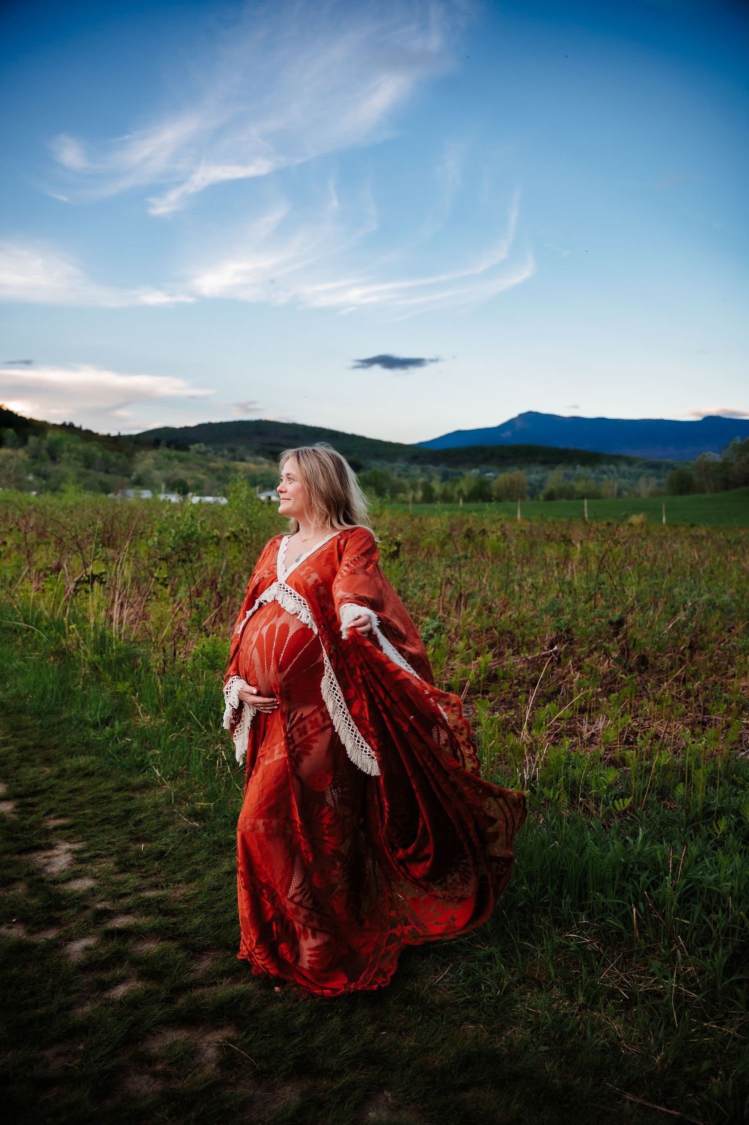 Mount Mansfield Maternity photoshoot session. Colchester Vermont.