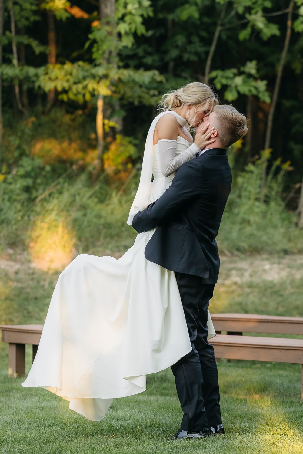 A romantic wedding photo sequence shows a couple sharing a dip kiss in a garden setting at sunset.