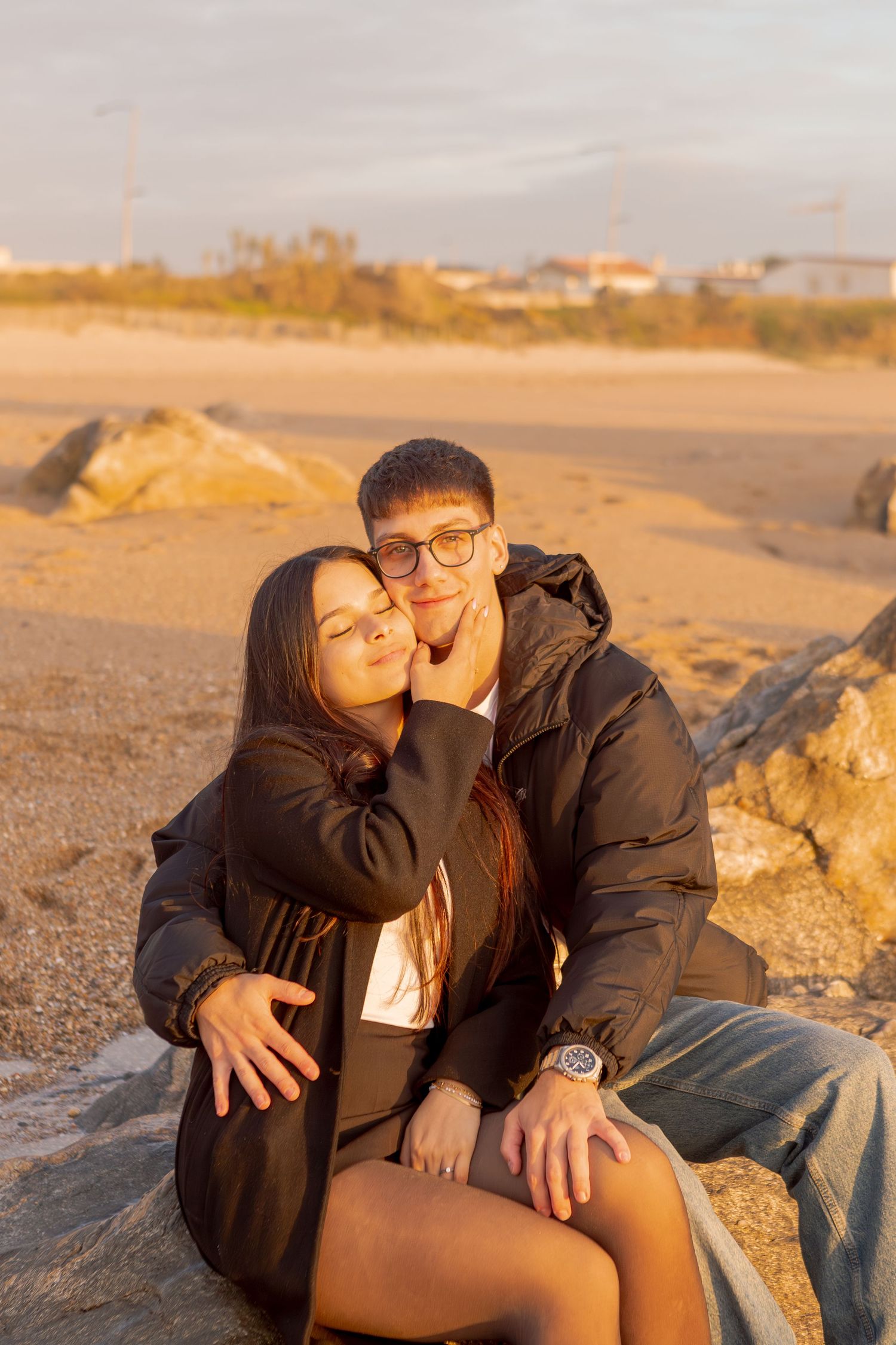 Ensaio fotografico de pedido de casamento; fotos de pedido de casamento; sessão fotográfica de casa; fotografia de casais; VNGaia.