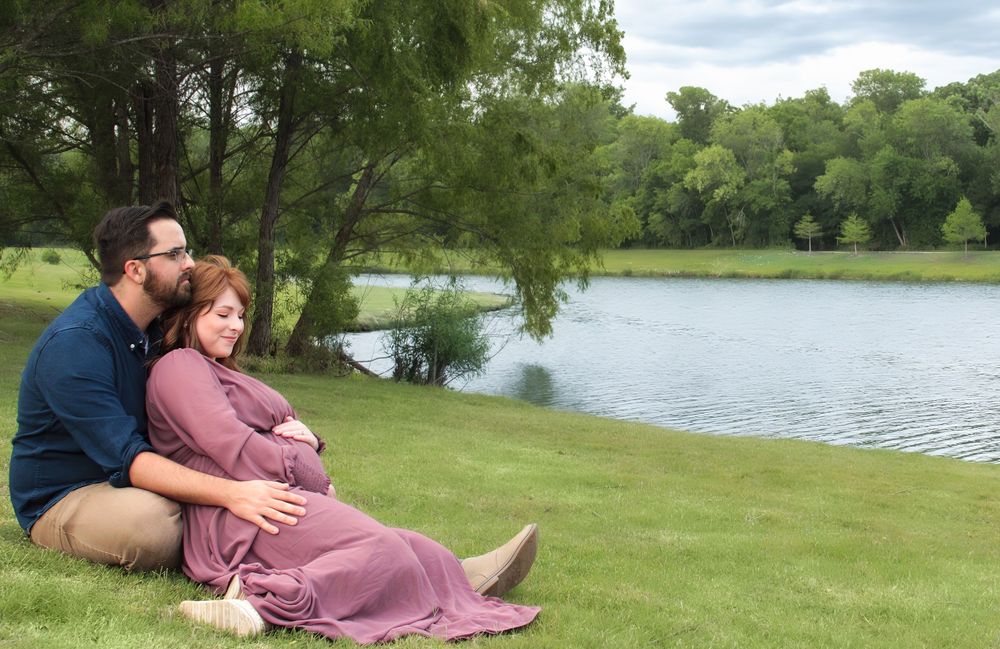 Professional Maternity photography, Editorial Photography, Timeless Photography, Affordable, Texas Portrait Photographer