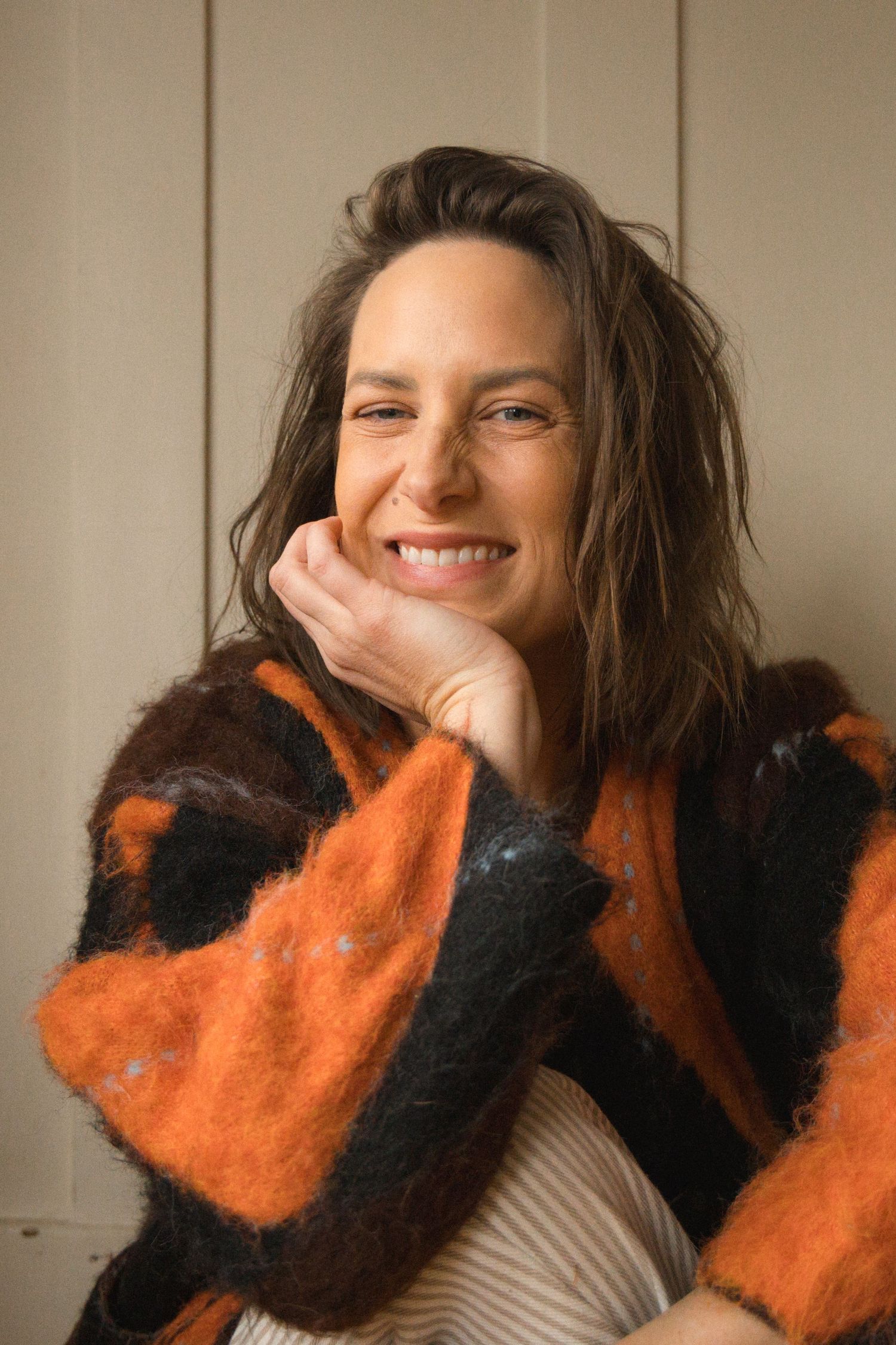 mona iredale family and motherhood photographer in vancouver, bc