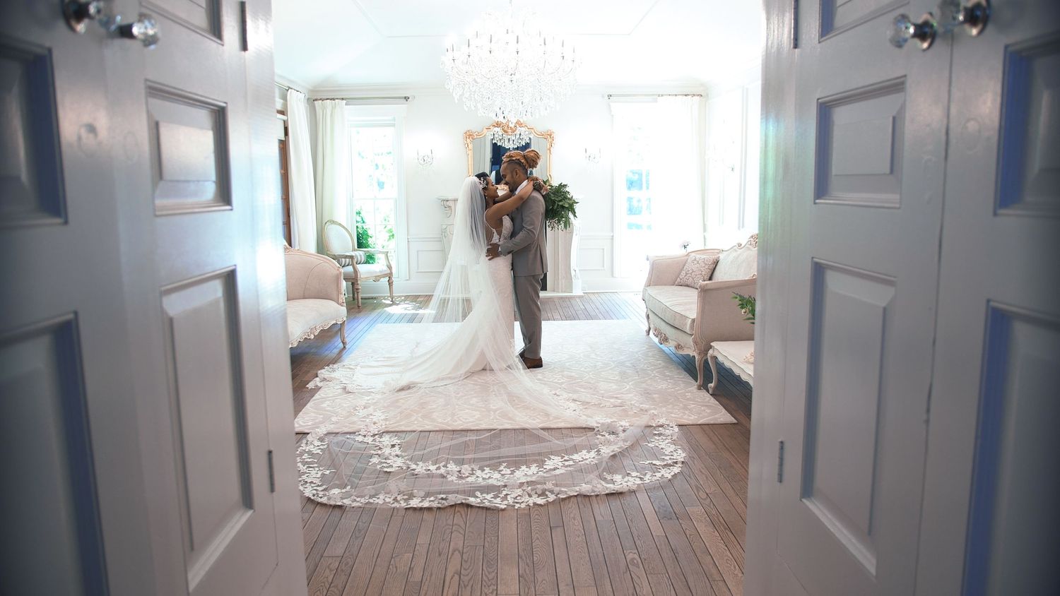 Trinidadian Wedding Photography in Brampton at Chateau Le Jardin