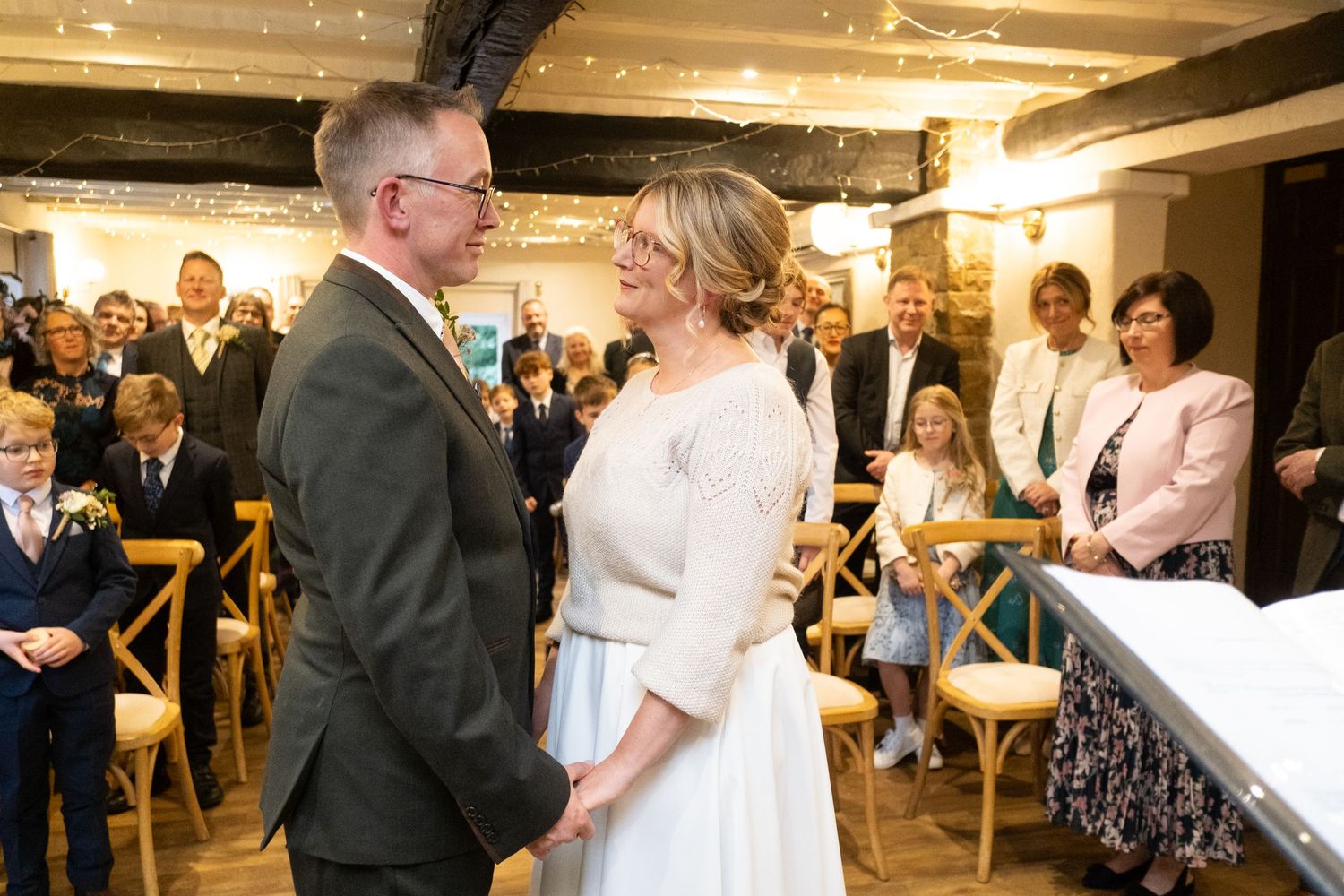 A romantic winter wedding at the Black Horse Inn, Clifton, Brighouse