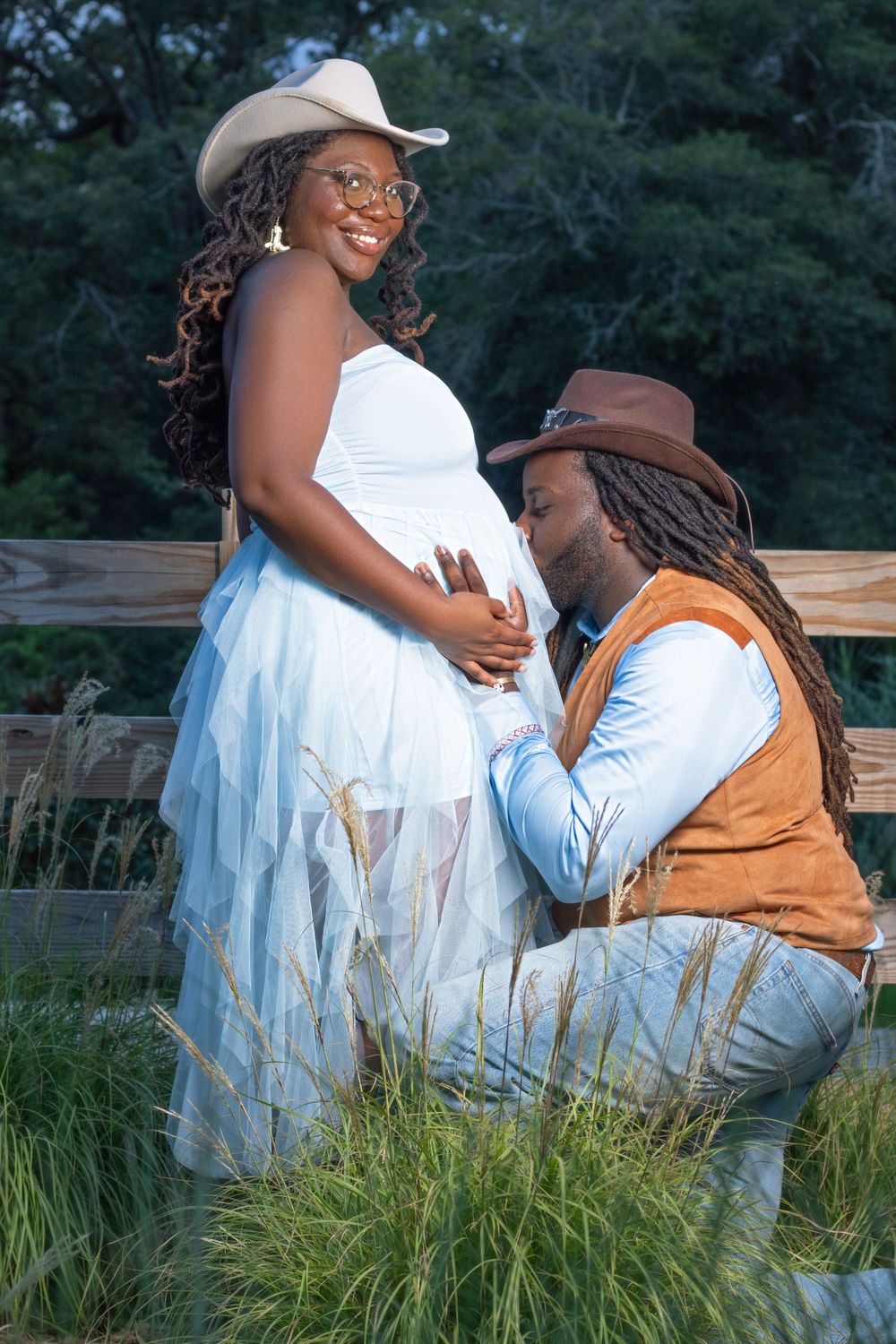 Noni Visuals maternity photography session