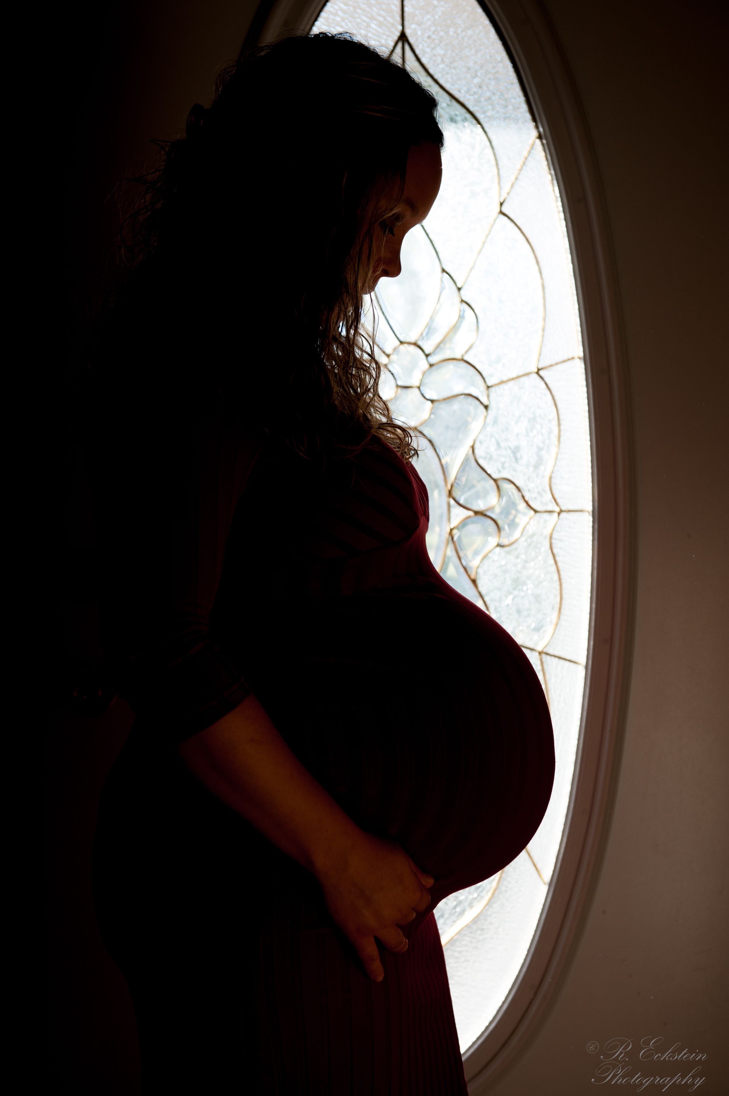 Silhouette of expecting mother