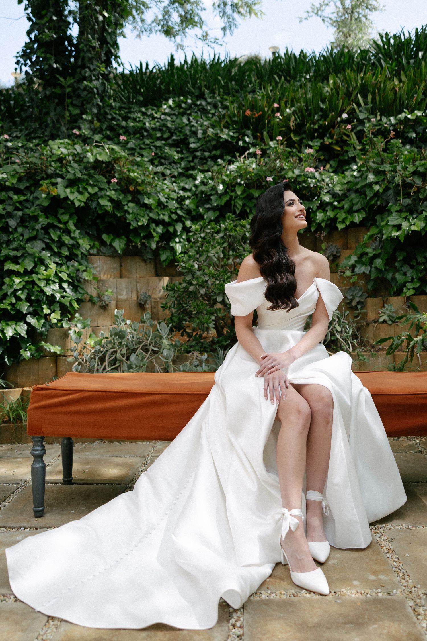 Chanel and Wynanad at De Zeven wedding photos capturing authentic celebrations and beautiful portraits with Christene de Coning Photography.