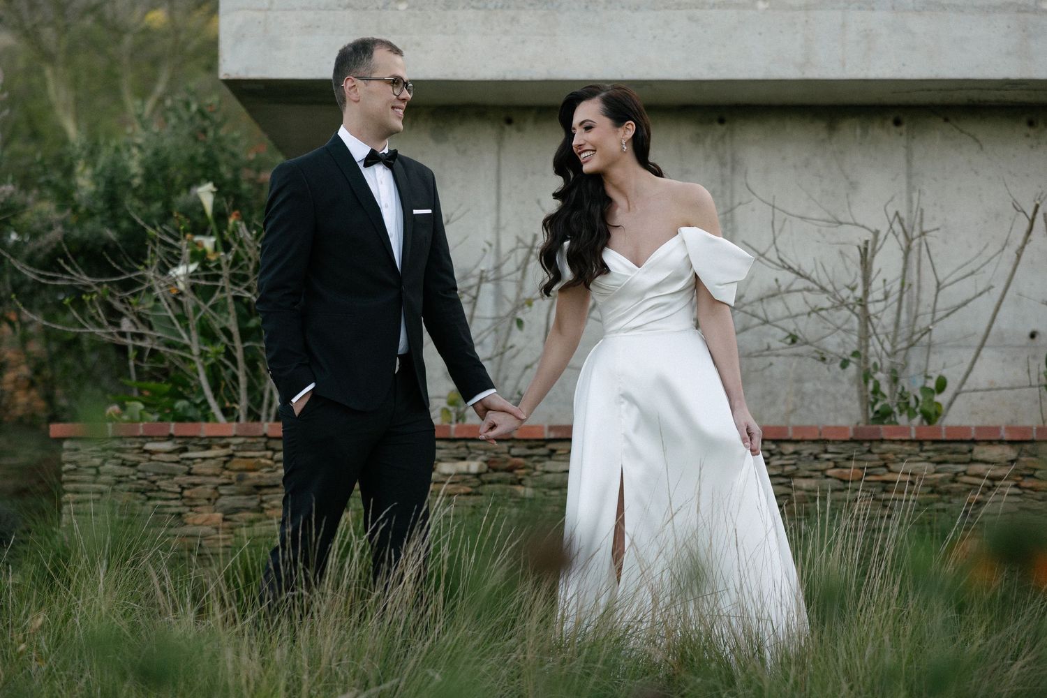 Chanel and Wynanad at De Zeven wedding photos capturing authentic celebrations and beautiful portraits with Christene de Coning Photography.