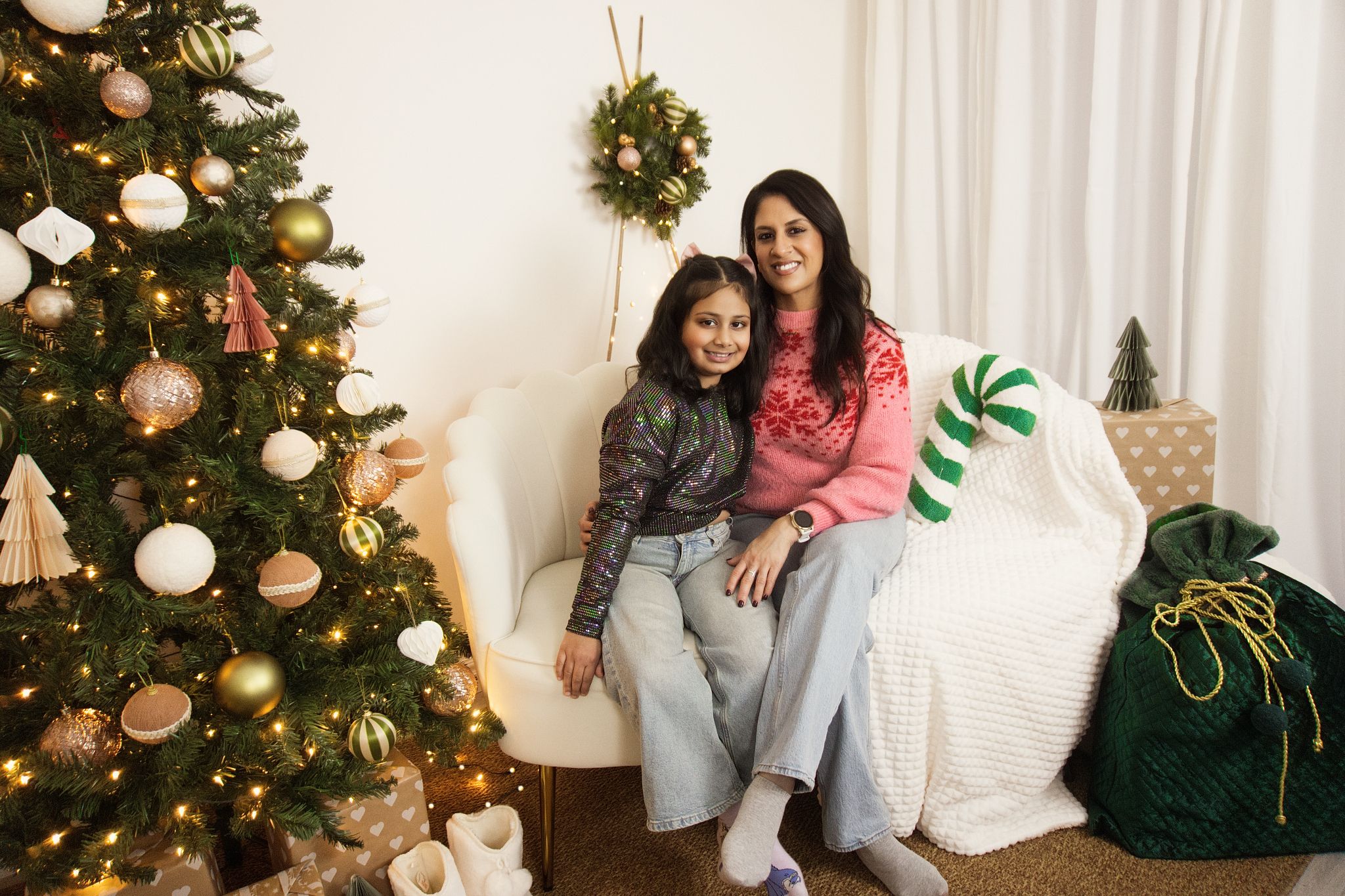 Family Christmas moments captured in Milton Keynes Studio.