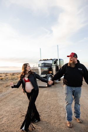 Wyoming & Utah semi truck maternity photographer. Timeless, heartfelt photos celebrating expecting parents on the road and at home.