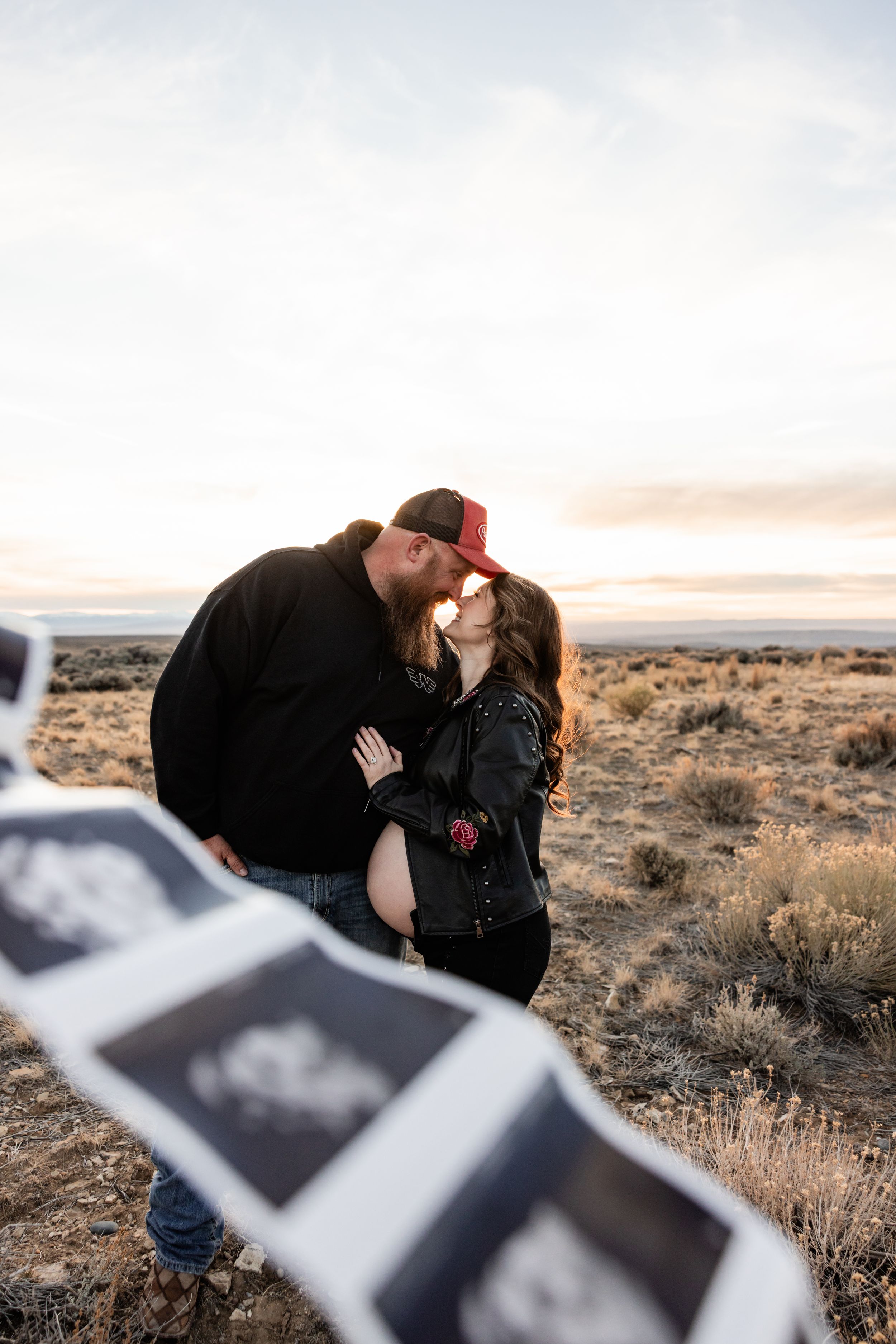 Maternity photographer specializing in trucker families. Authentic, beautiful photos for expecting parents in Wyoming, Utah & nearby states