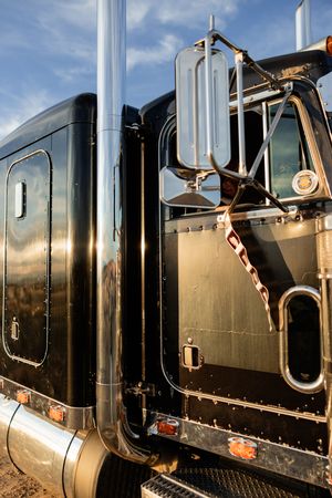 Semi truck maternity sessions in Wyoming & Utah. Document pregnancy, love, and family moments beautifully and authentically