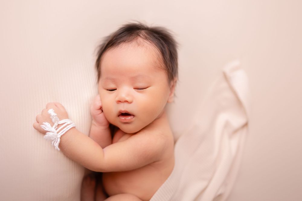 Newborn studio session with family from Auburn Hill, Michigan